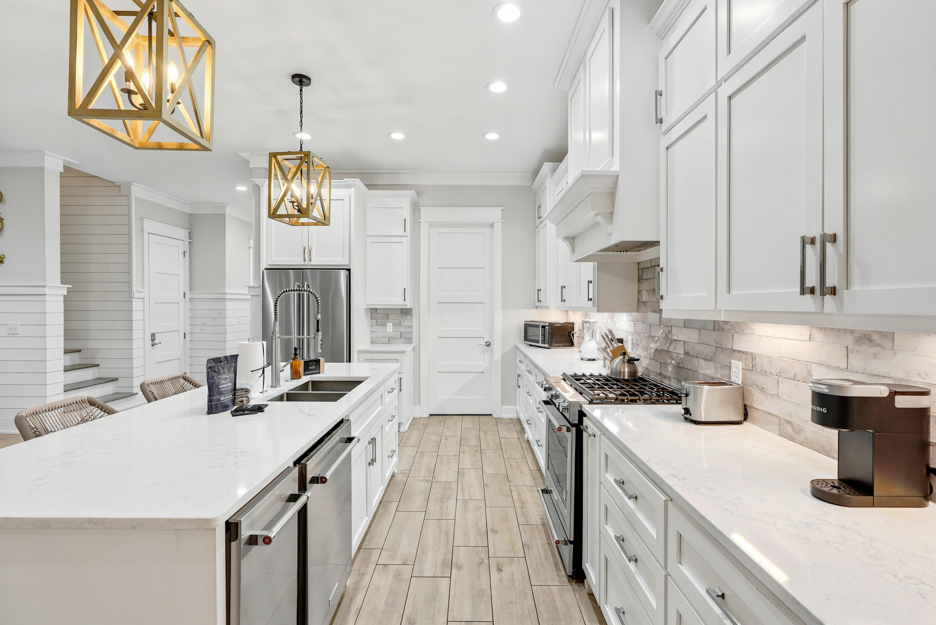 LAGUNA BEACH - Residential