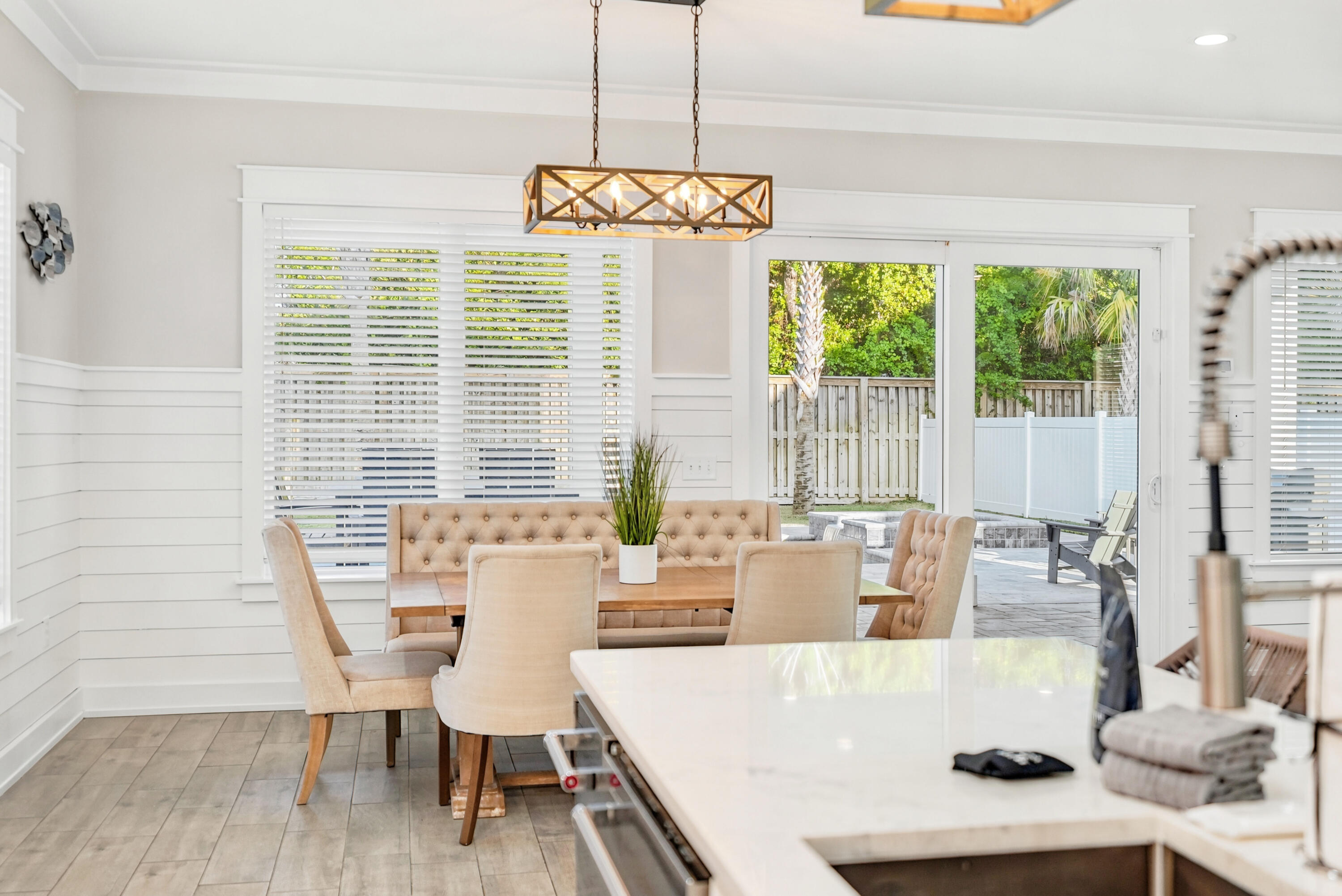 LAGUNA BEACH - Residential