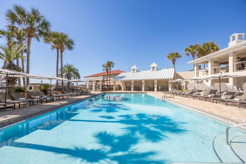 ISLAND ESTATES - Residential