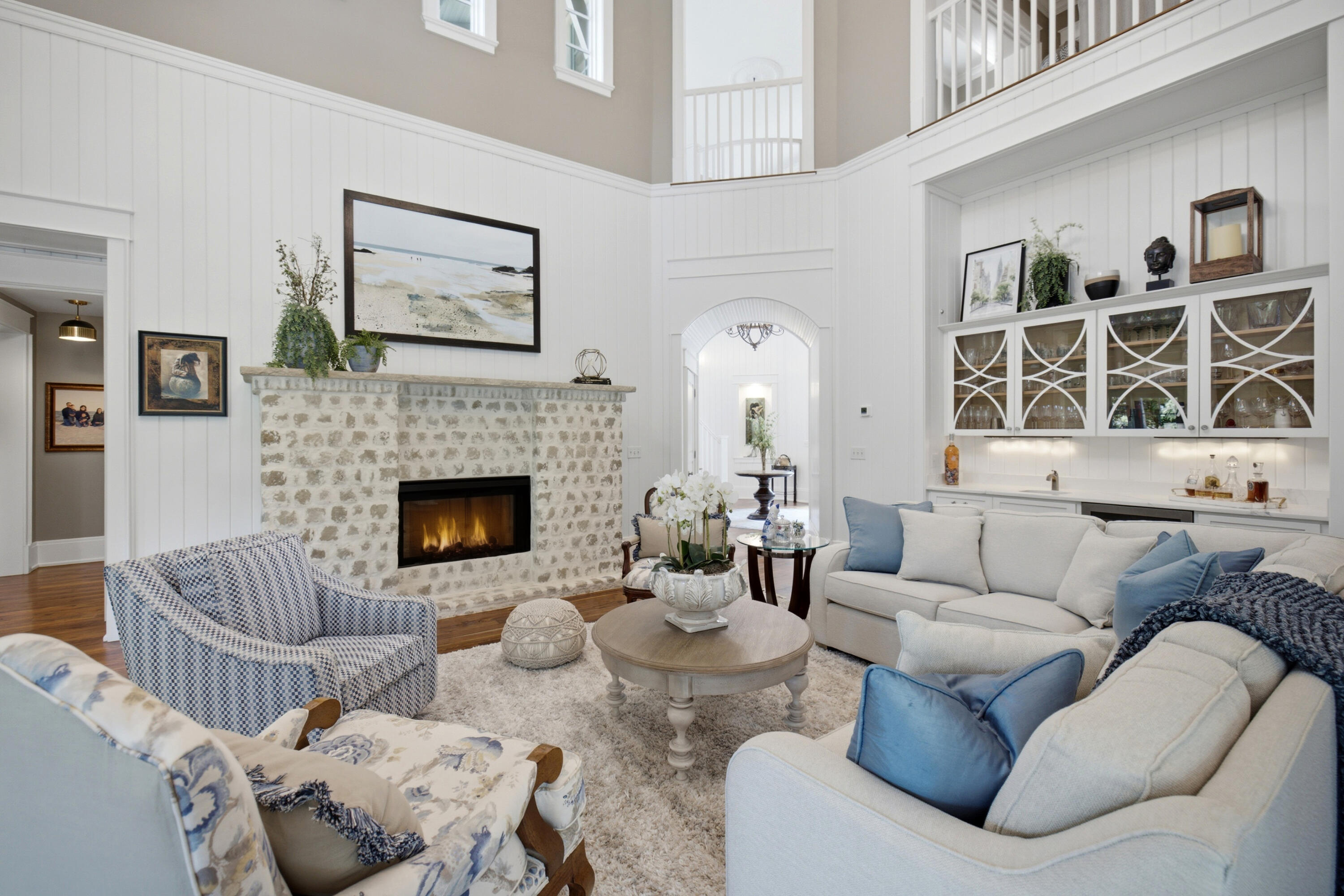 ISLAND ESTATES - Residential