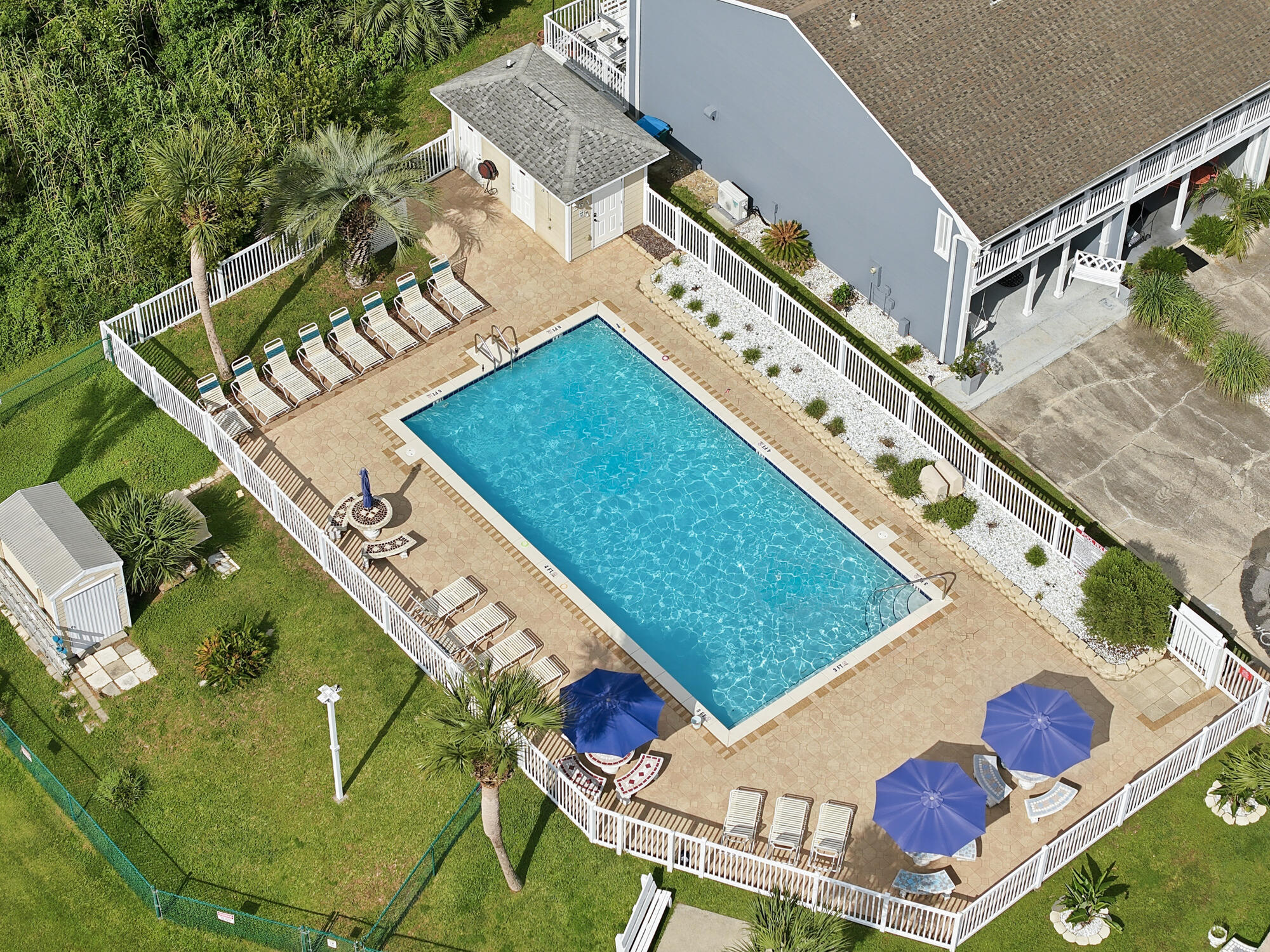 VILLA CHATEAUS - Residential