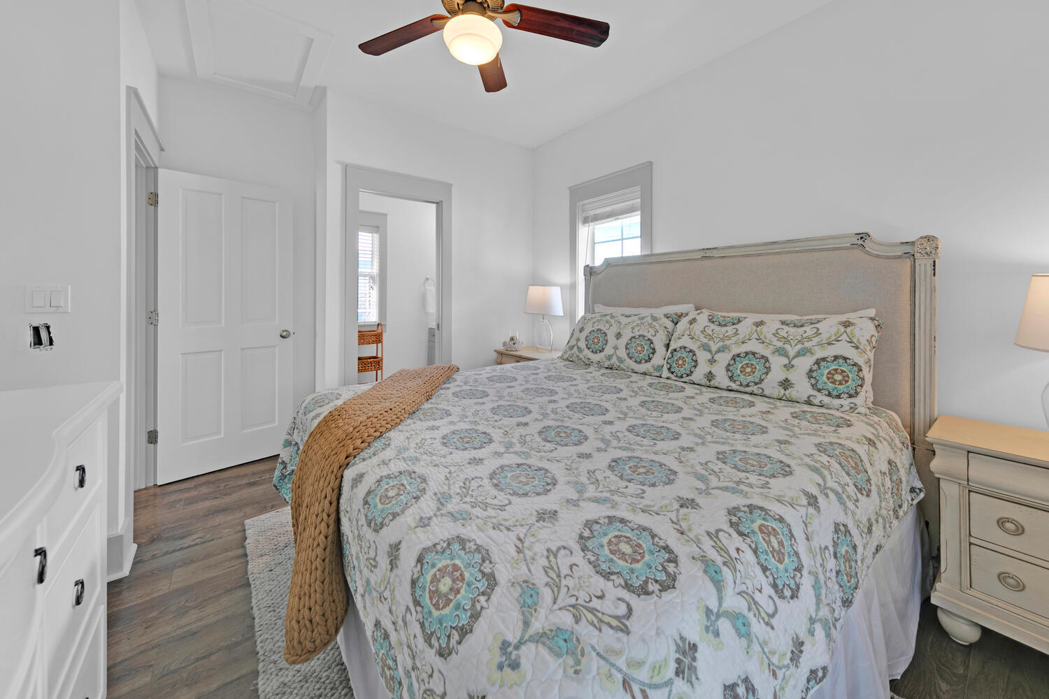 BUNGALOWS AT SEAGROVE BEACH - Residential Lease