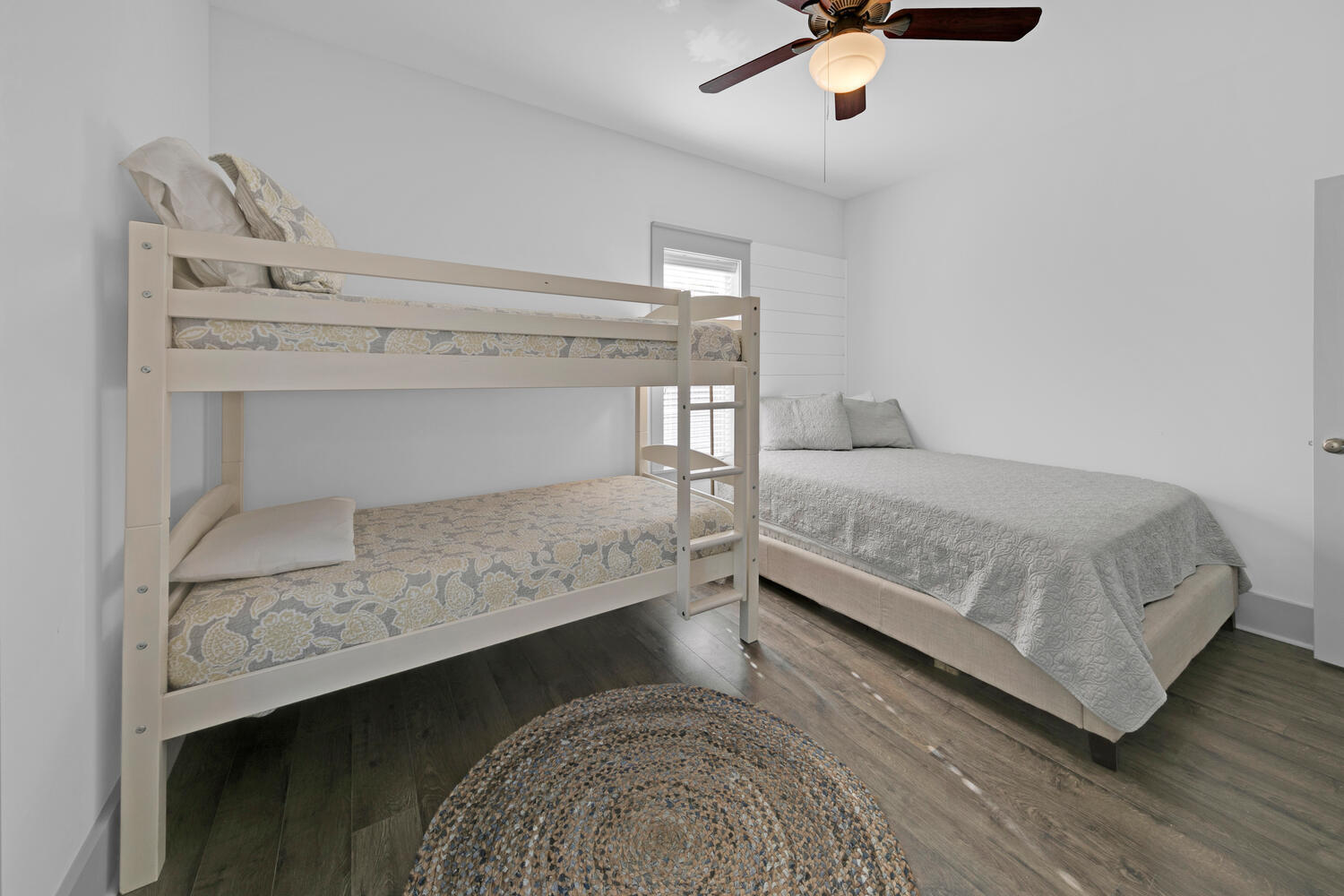BUNGALOWS AT SEAGROVE BEACH - Residential Lease