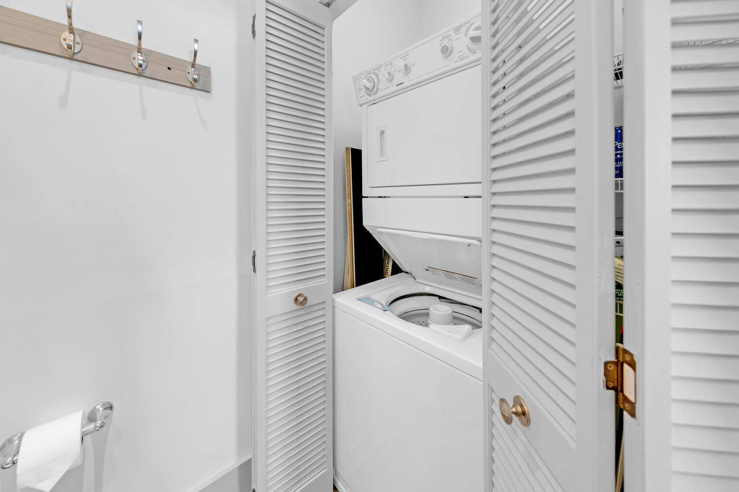 BUNGALOWS AT SEAGROVE BEACH - Residential Lease