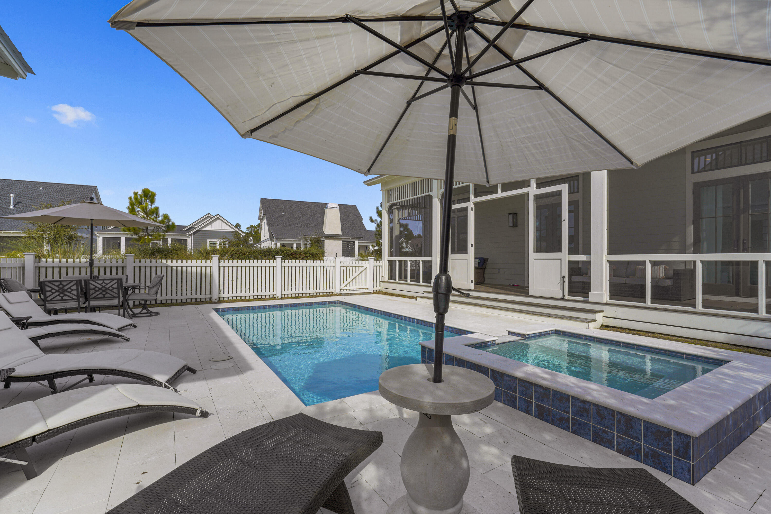 WATERSOUND ORIGINS - Residential