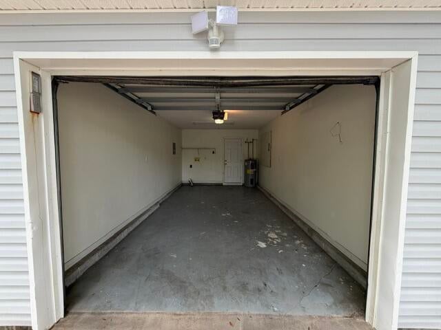 MORRIS ADDN TO CRESTVIEW - Residential Lease