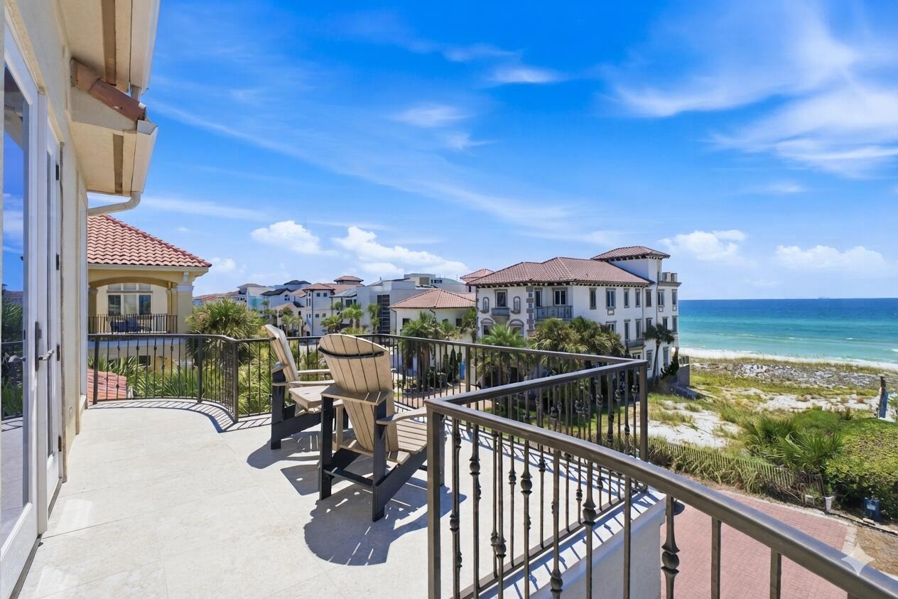 DESTINY BY THE SEA - Residential
