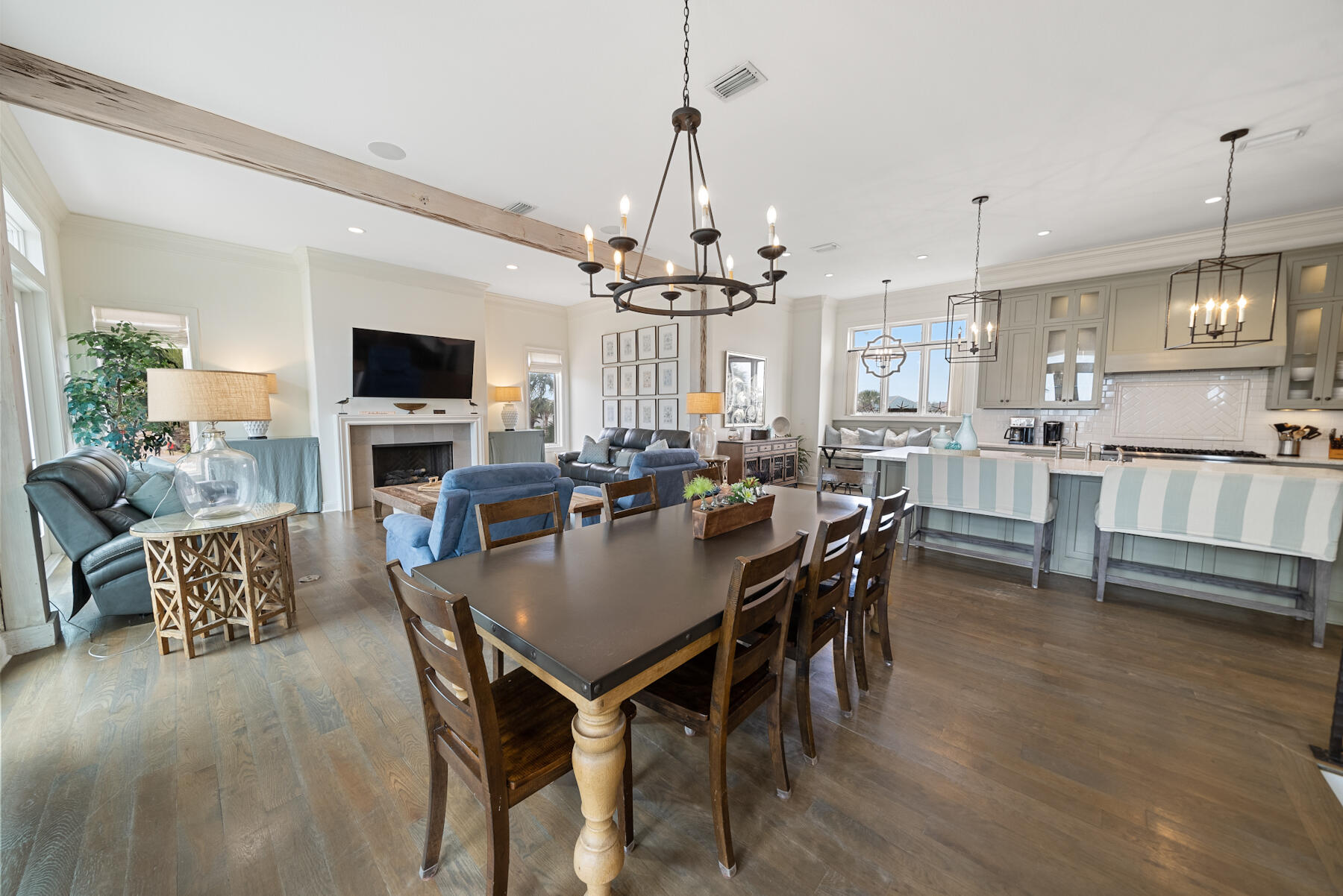 DESTINY BY THE SEA - Residential