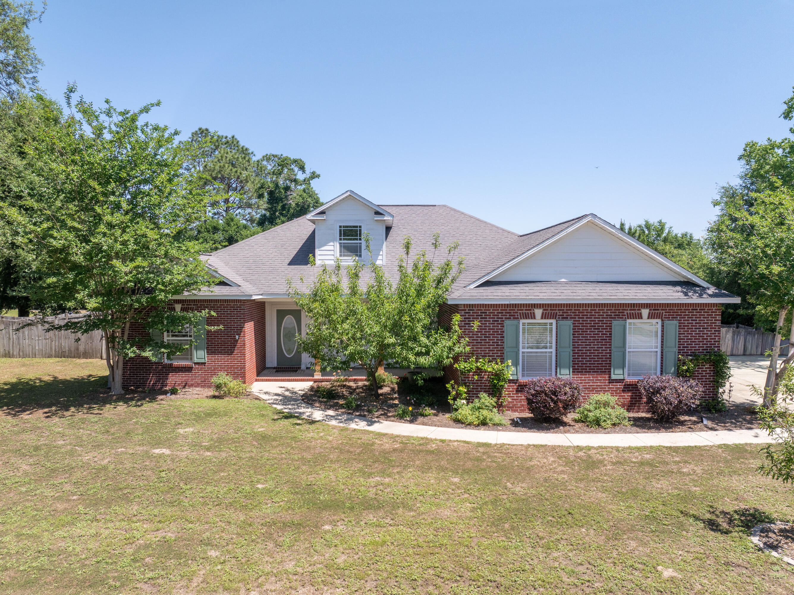 ASHTIN ESTATES - Residential