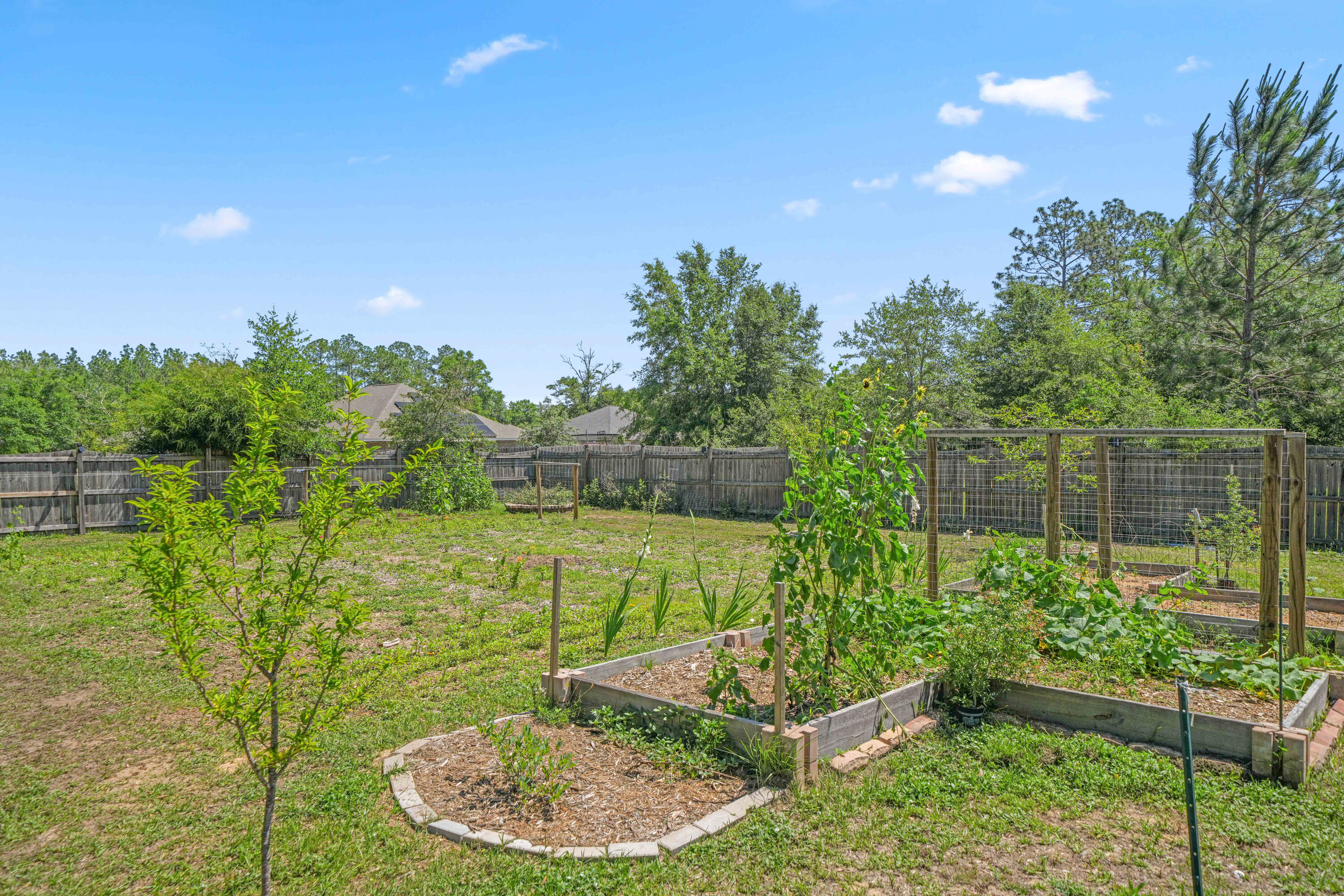 ASHTIN ESTATES - Residential