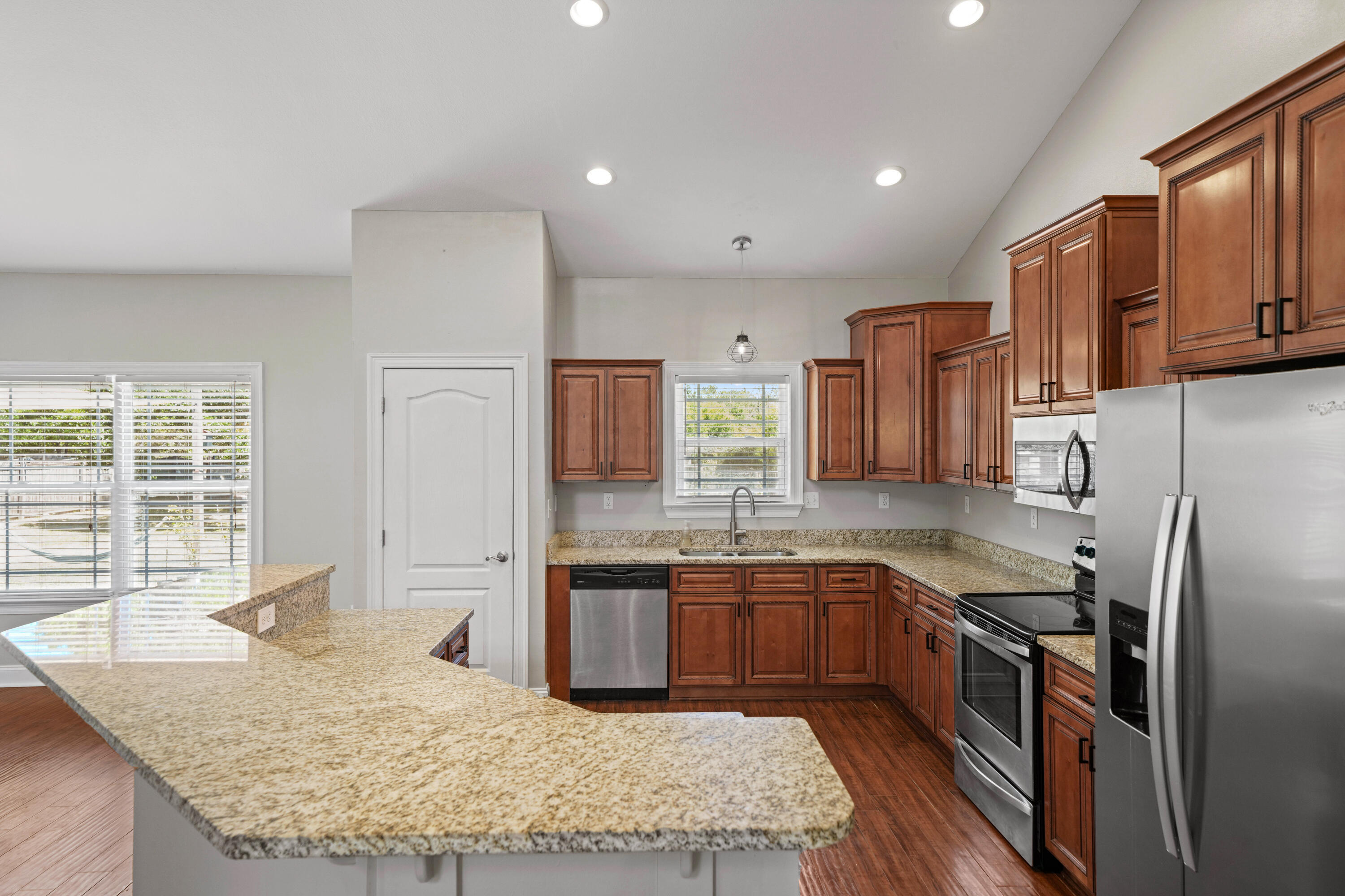 ASHTIN ESTATES - Residential
