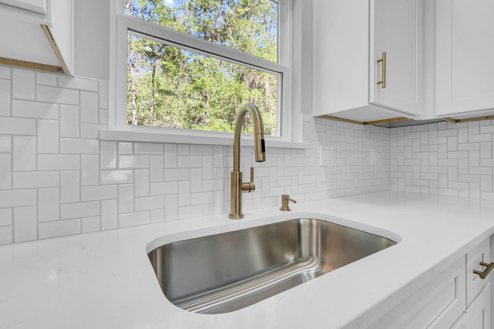 HUNTERS RIDGE - Residential