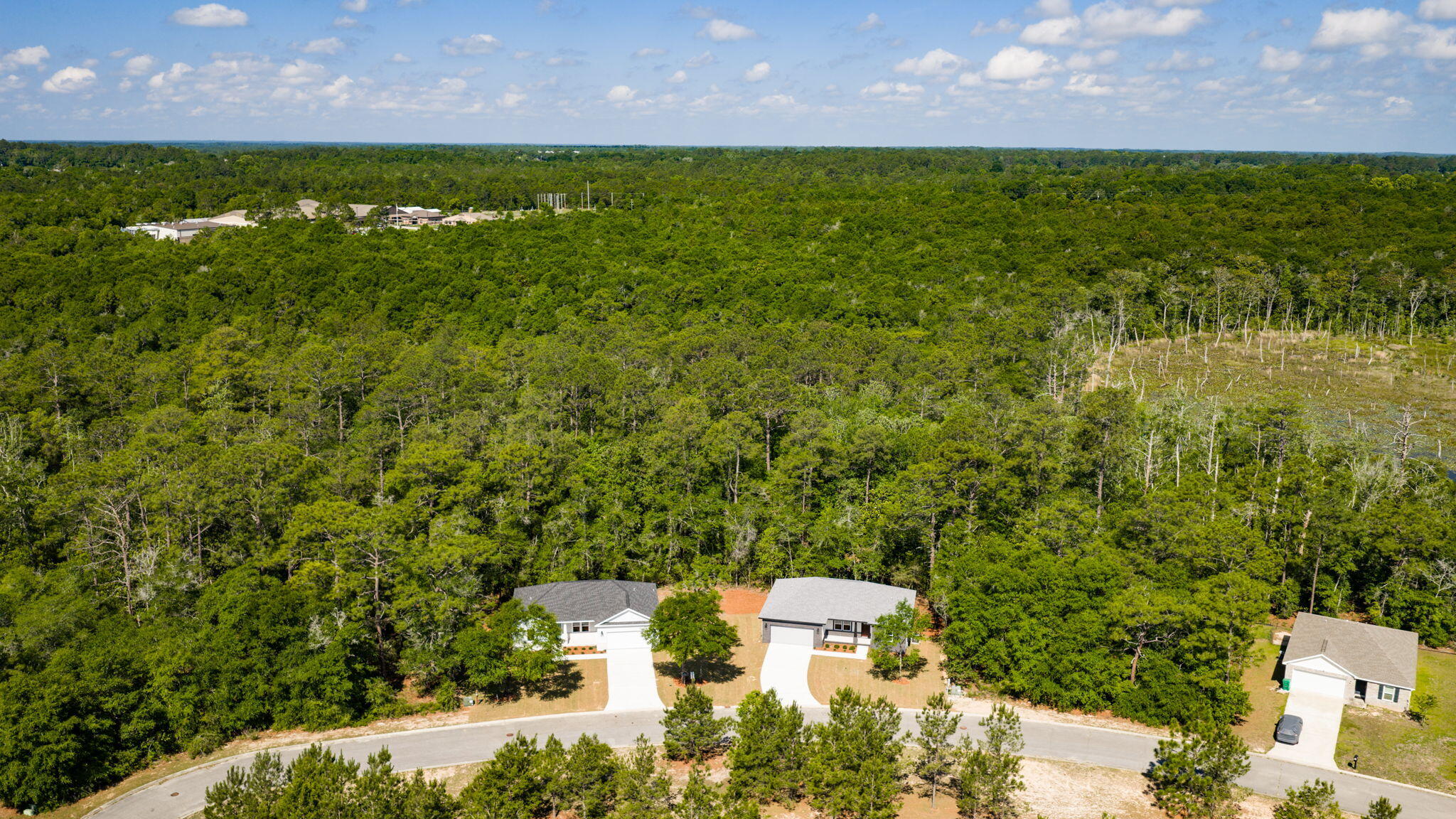 HUNTERS RIDGE - Residential