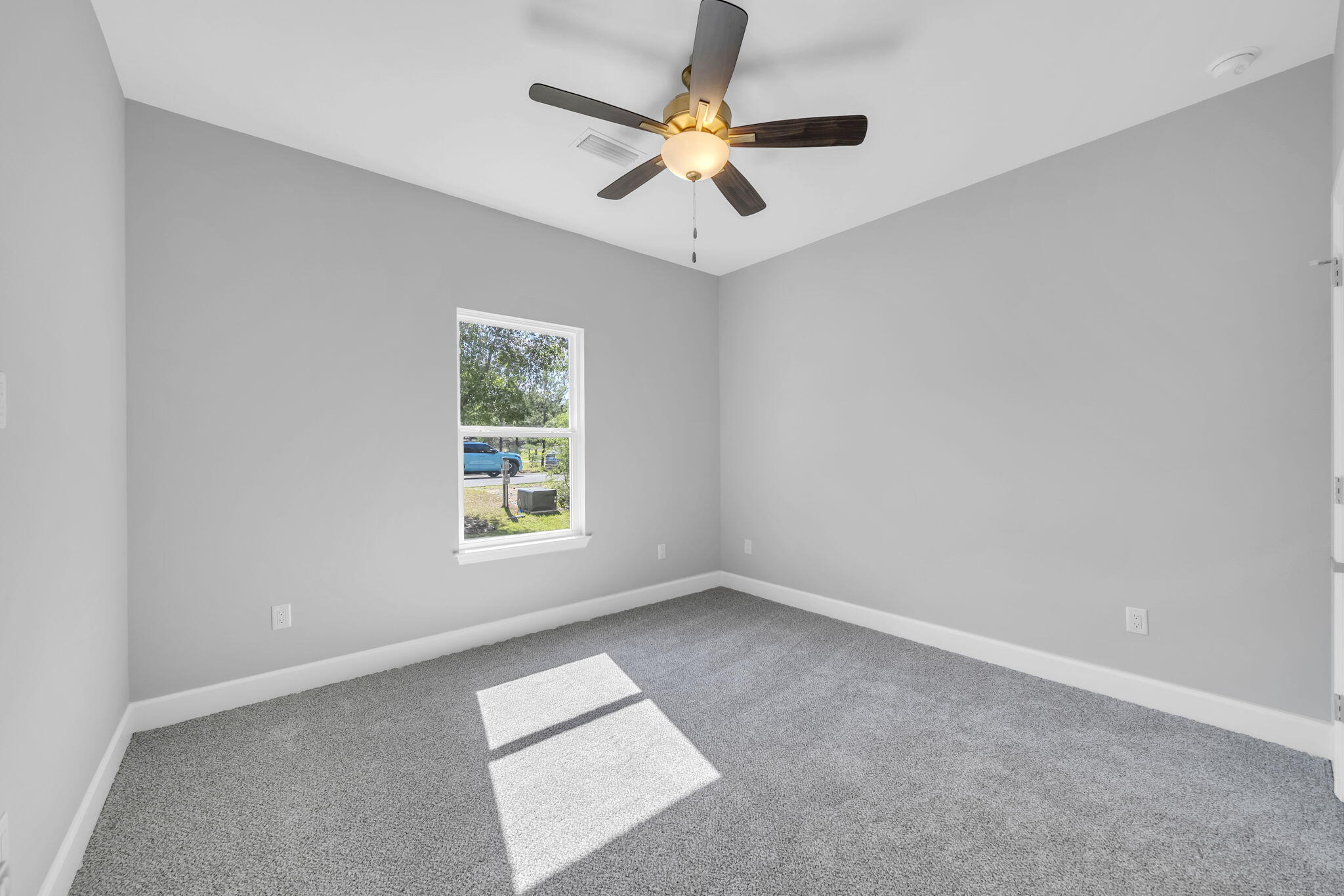HUNTERS RIDGE - Residential
