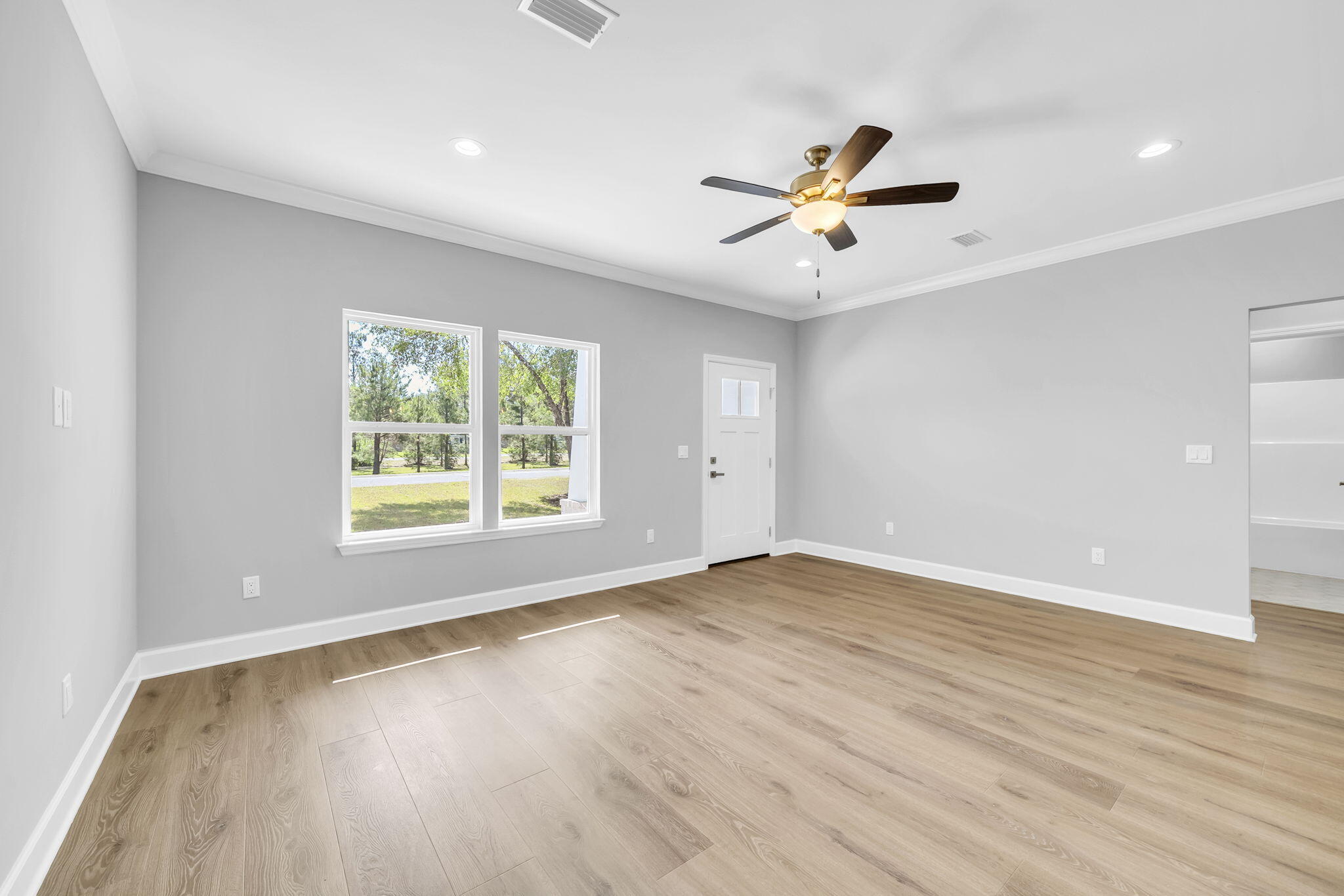 HUNTERS RIDGE - Residential