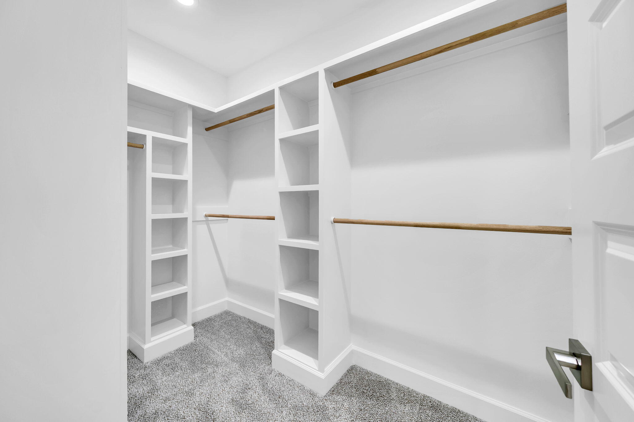 HUNTERS RIDGE - Residential