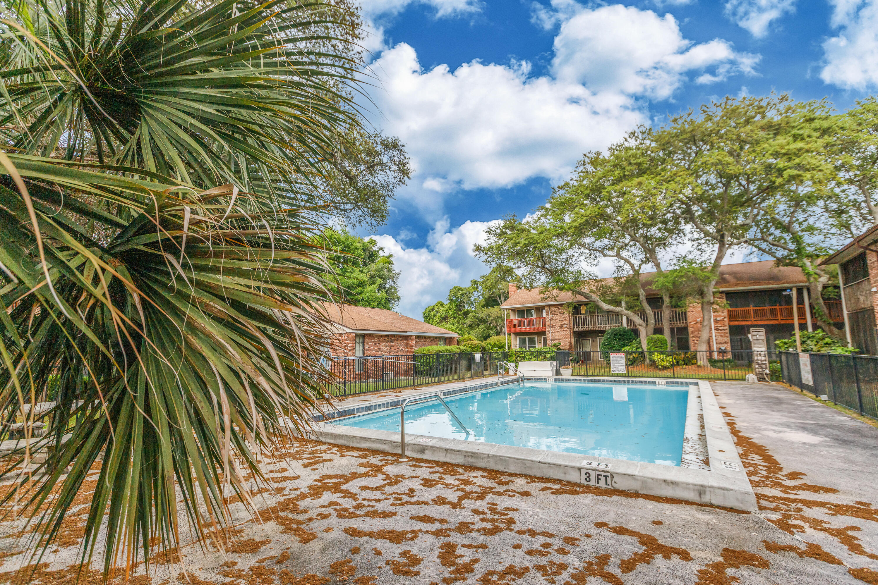 GARDEN VILLAS PH 1 - Residential