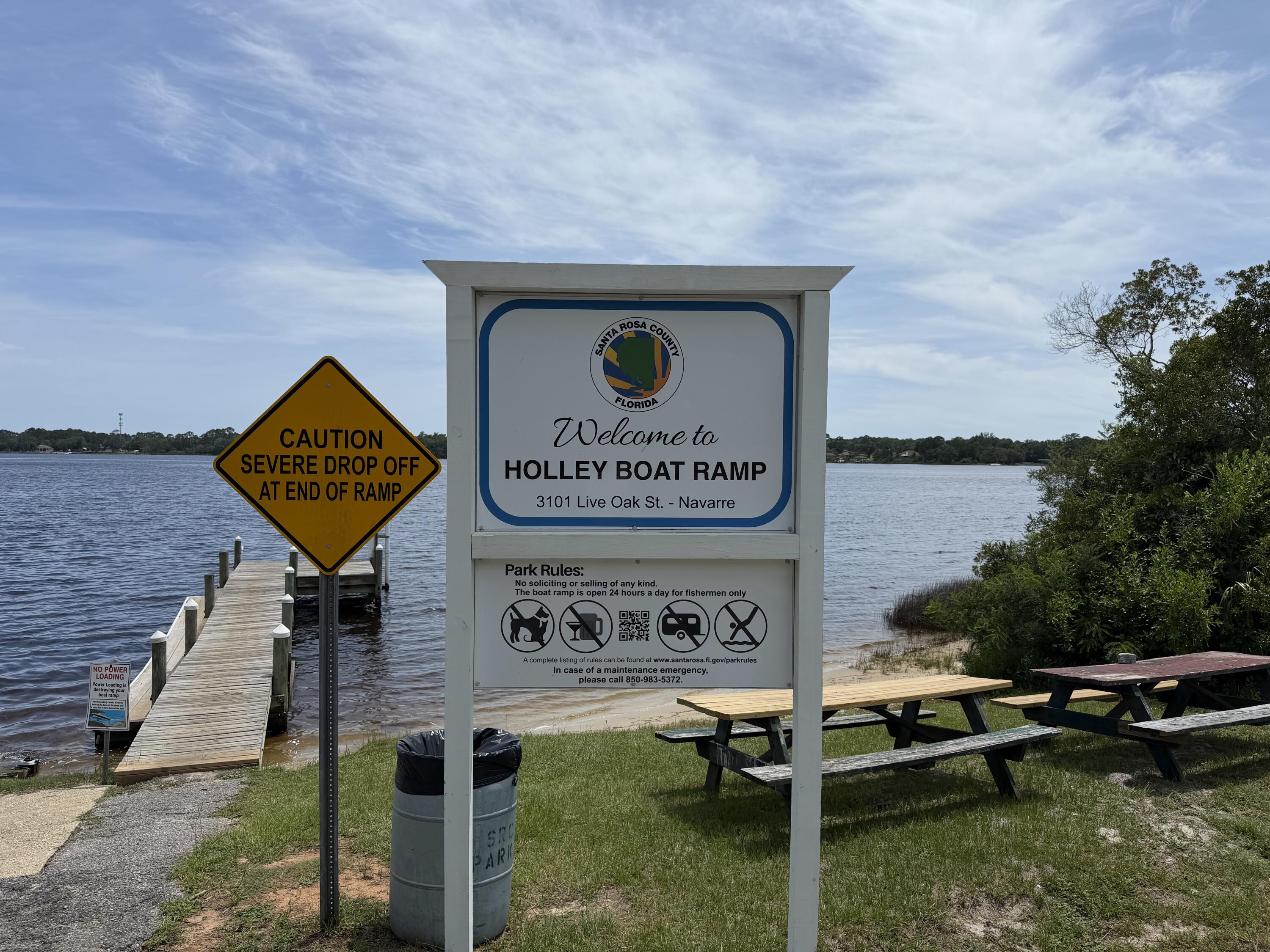 HOLLEY SHORES - Residential