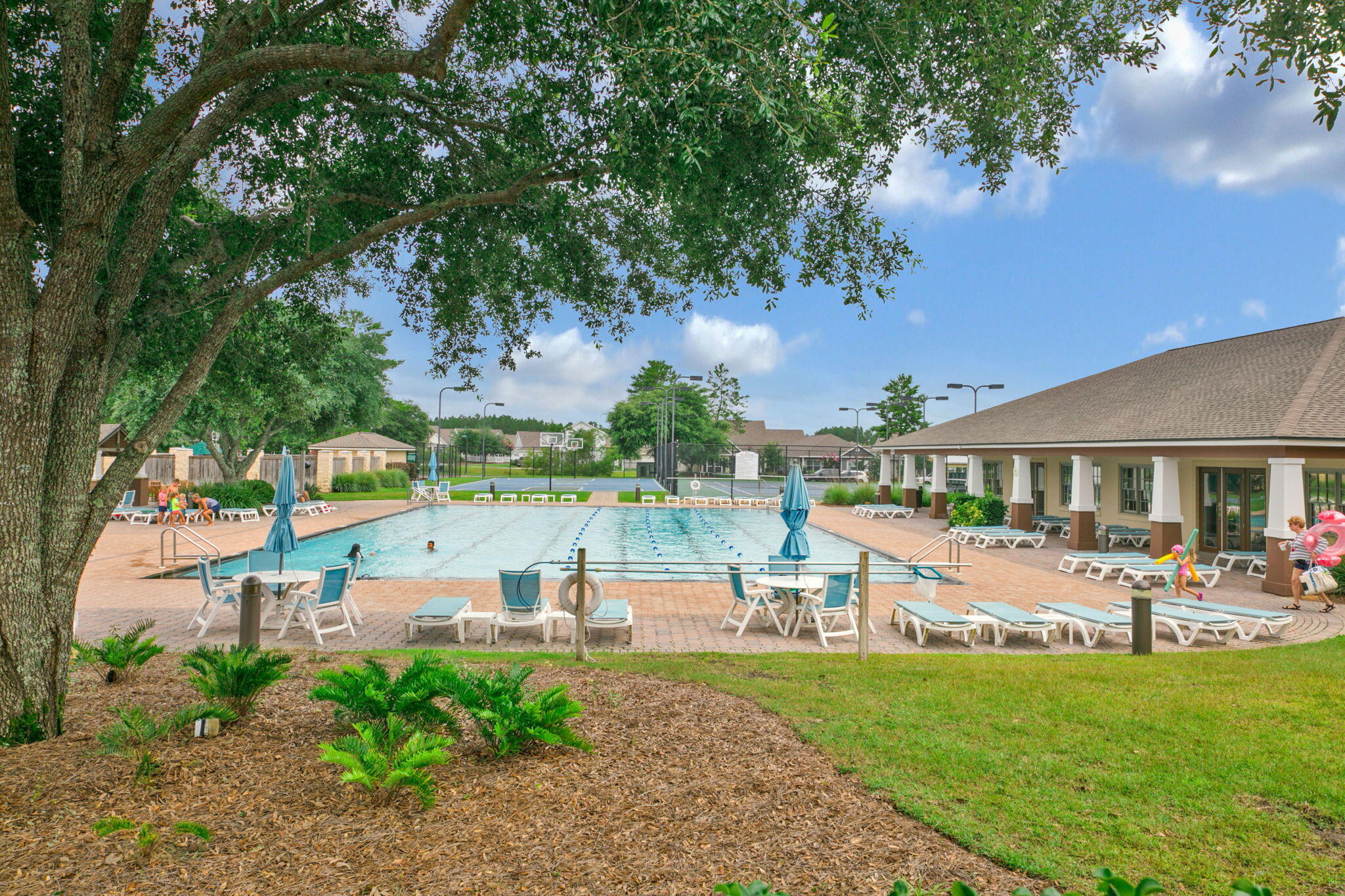 HAMMOCK BAY - Residential
