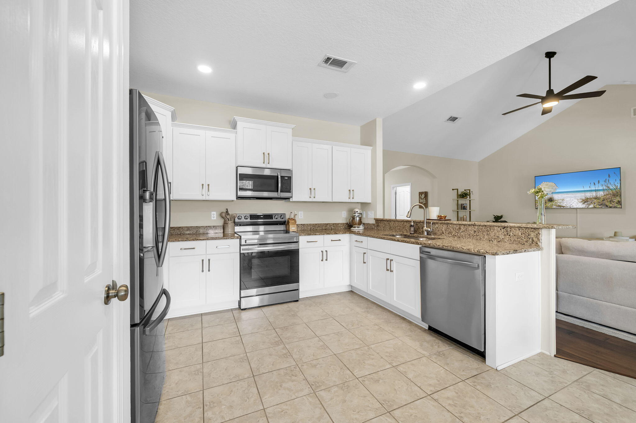 HAMMOCK BAY - Residential