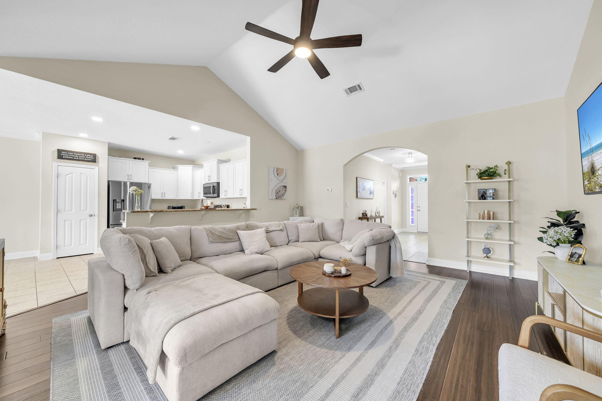 HAMMOCK BAY - Residential