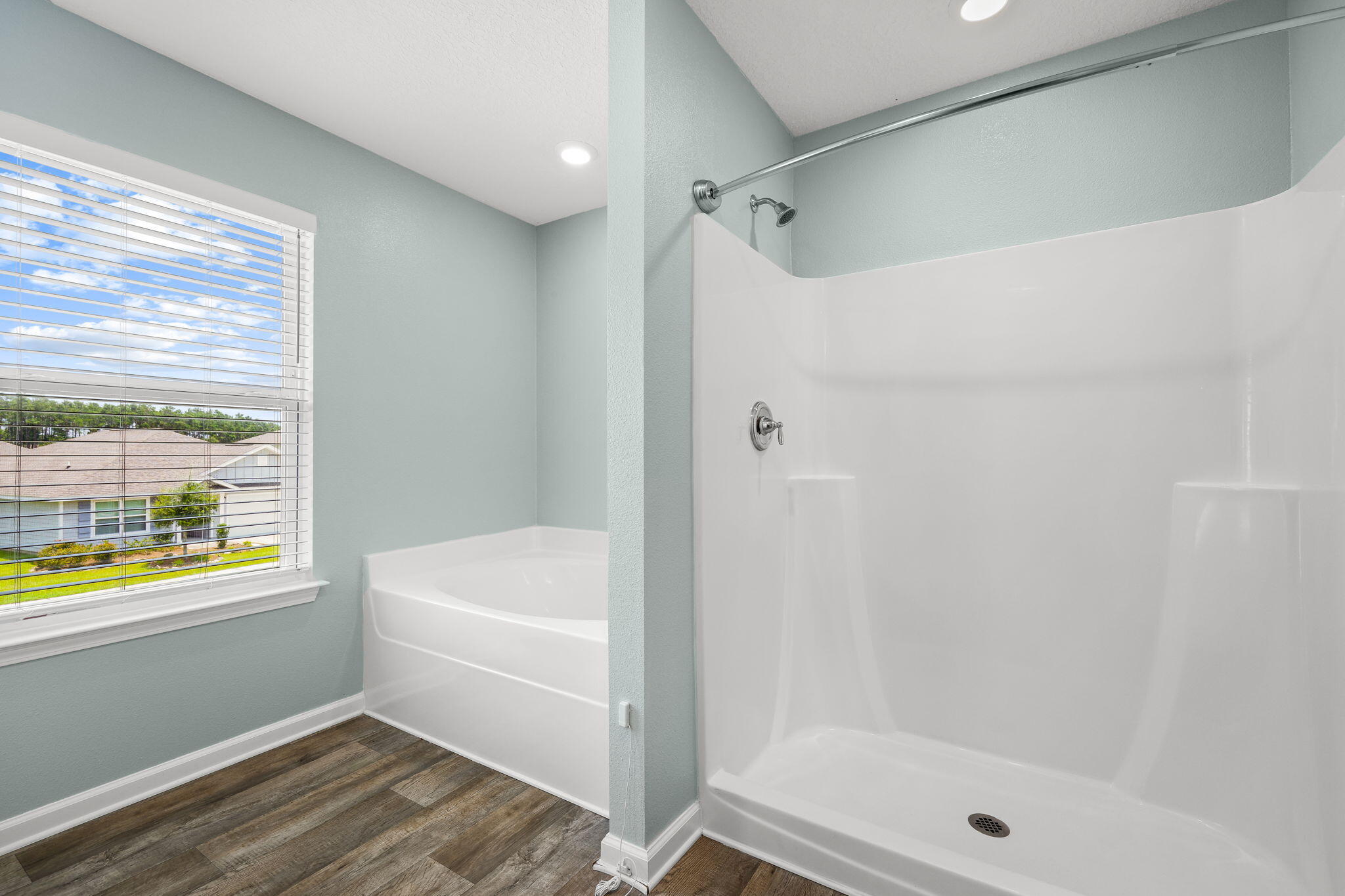 HAMMOCK BAY - Residential Lease