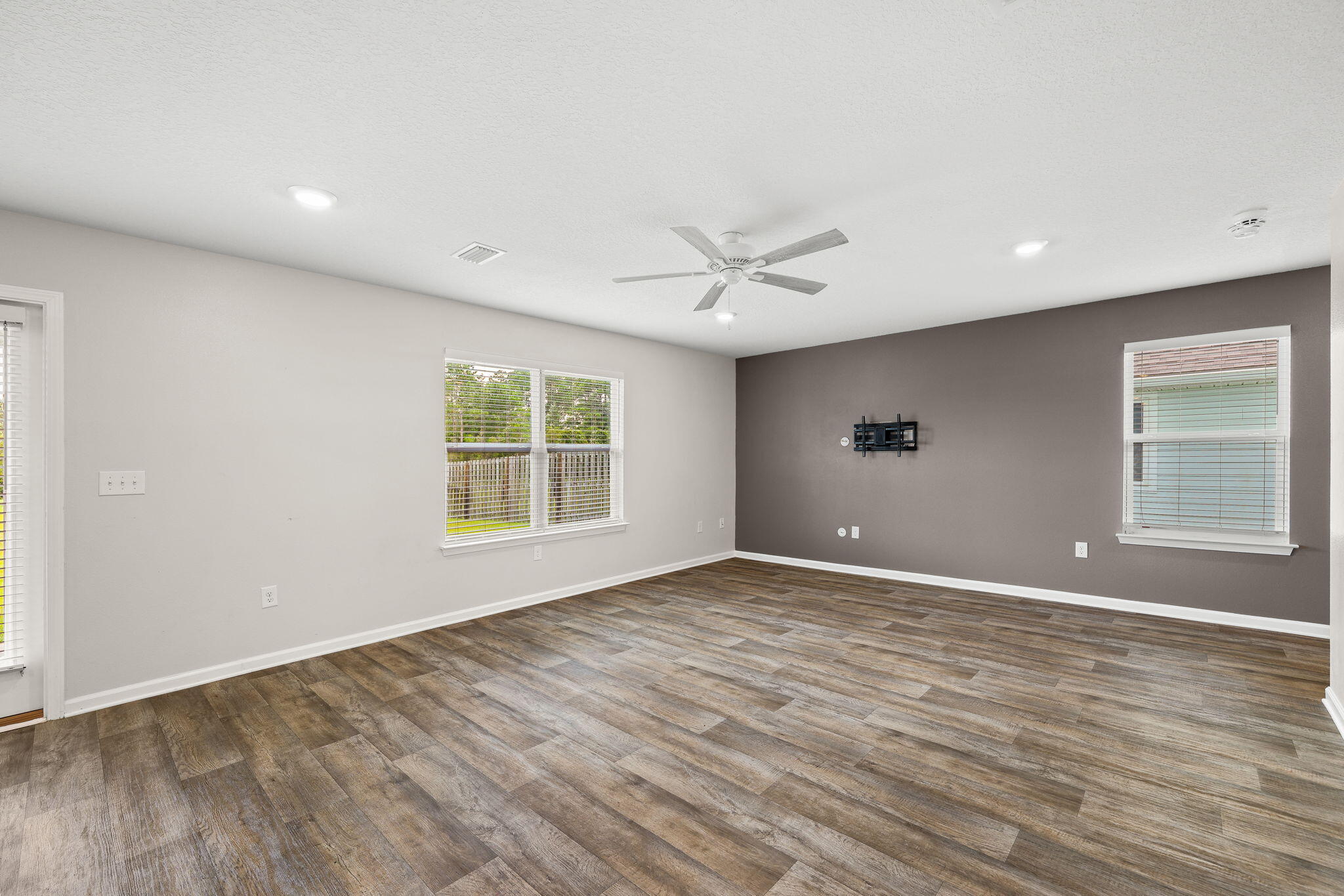 HAMMOCK BAY - Residential Lease