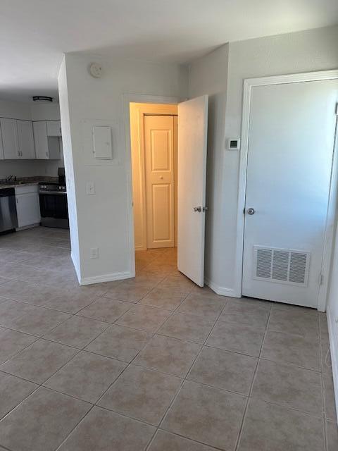 SAND CASTLE VILLAS CONDO - Residential