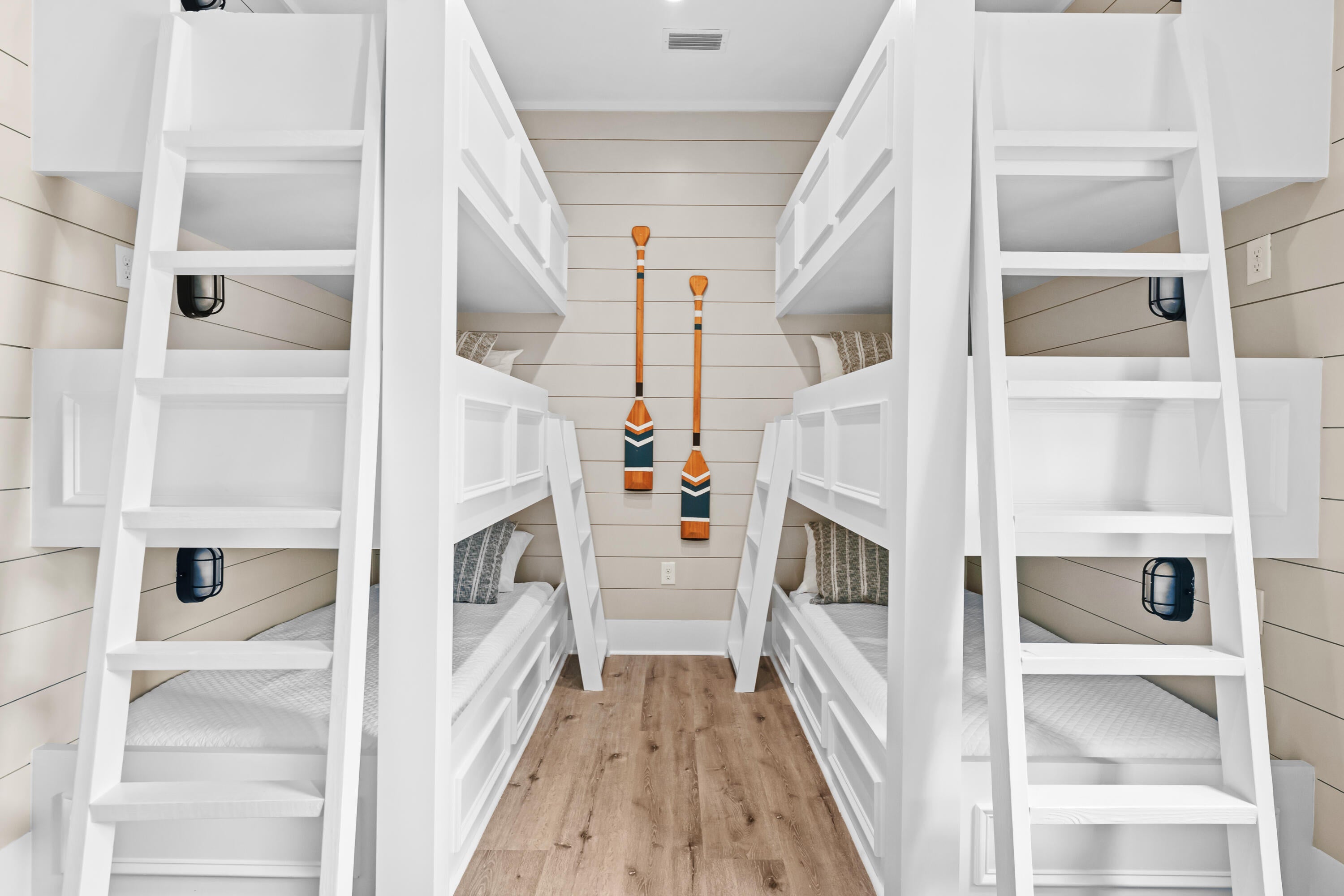 Holiday Road - Residential