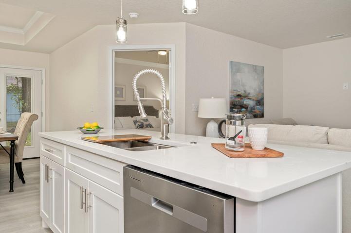 Crestview S1/2 LOTS 11 & 12 BLK 110 - Residential