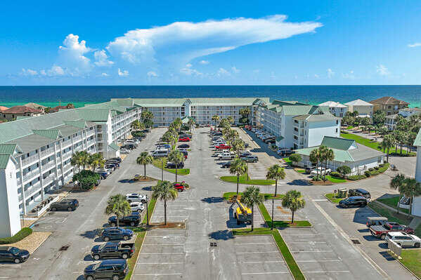 MARAVILLA CONDO 2 - Residential