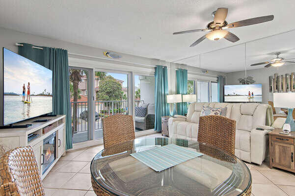MARAVILLA CONDO 2 - Residential