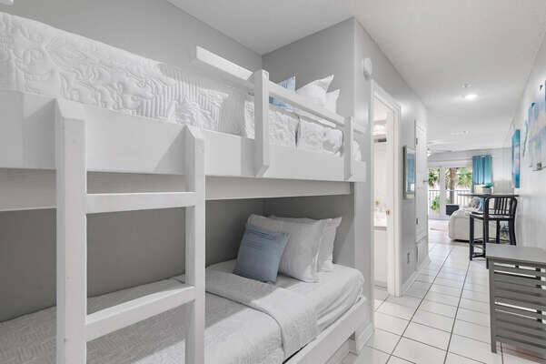 MARAVILLA CONDO 2 - Residential