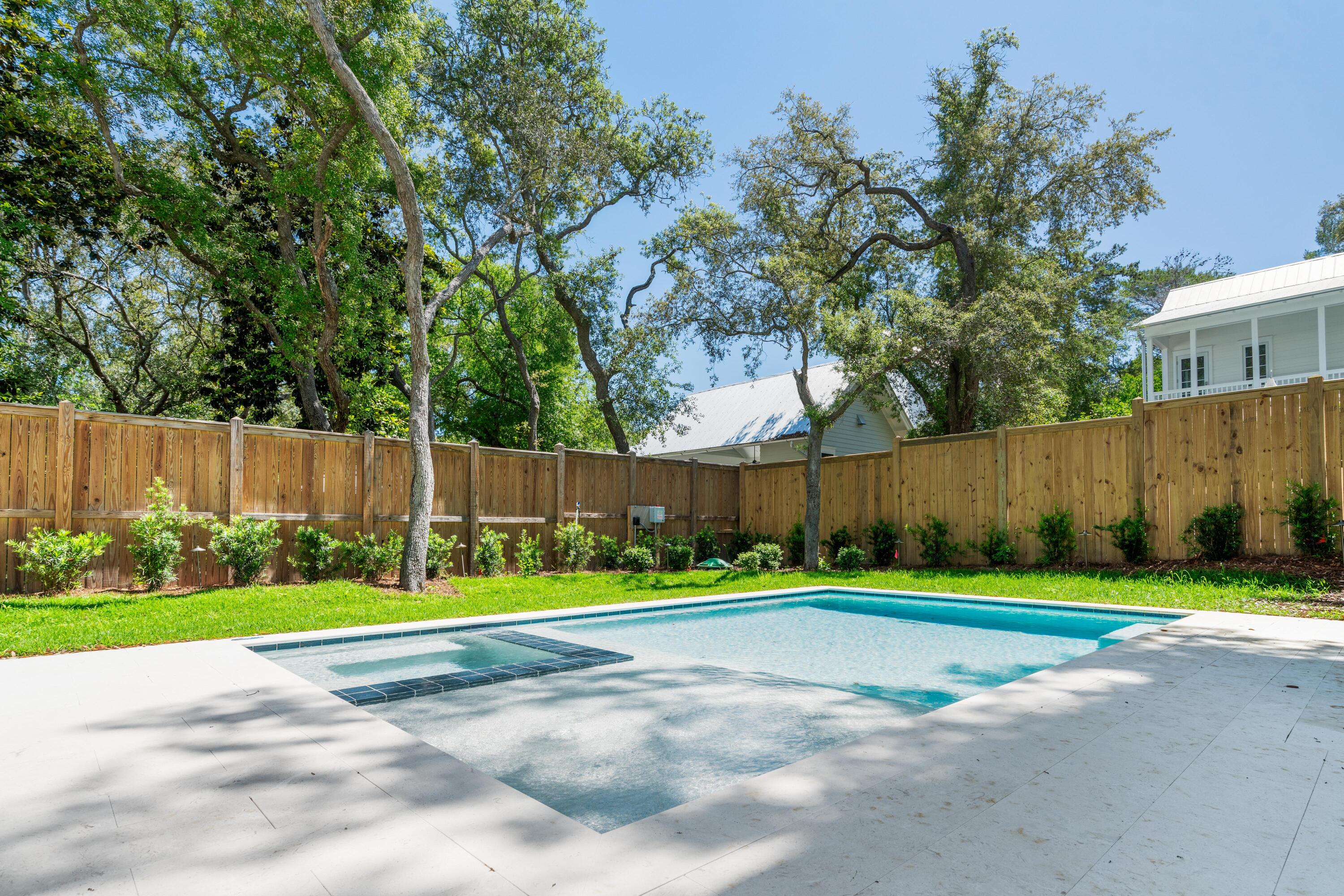 SEAGROVE 5TH ADDN - Residential