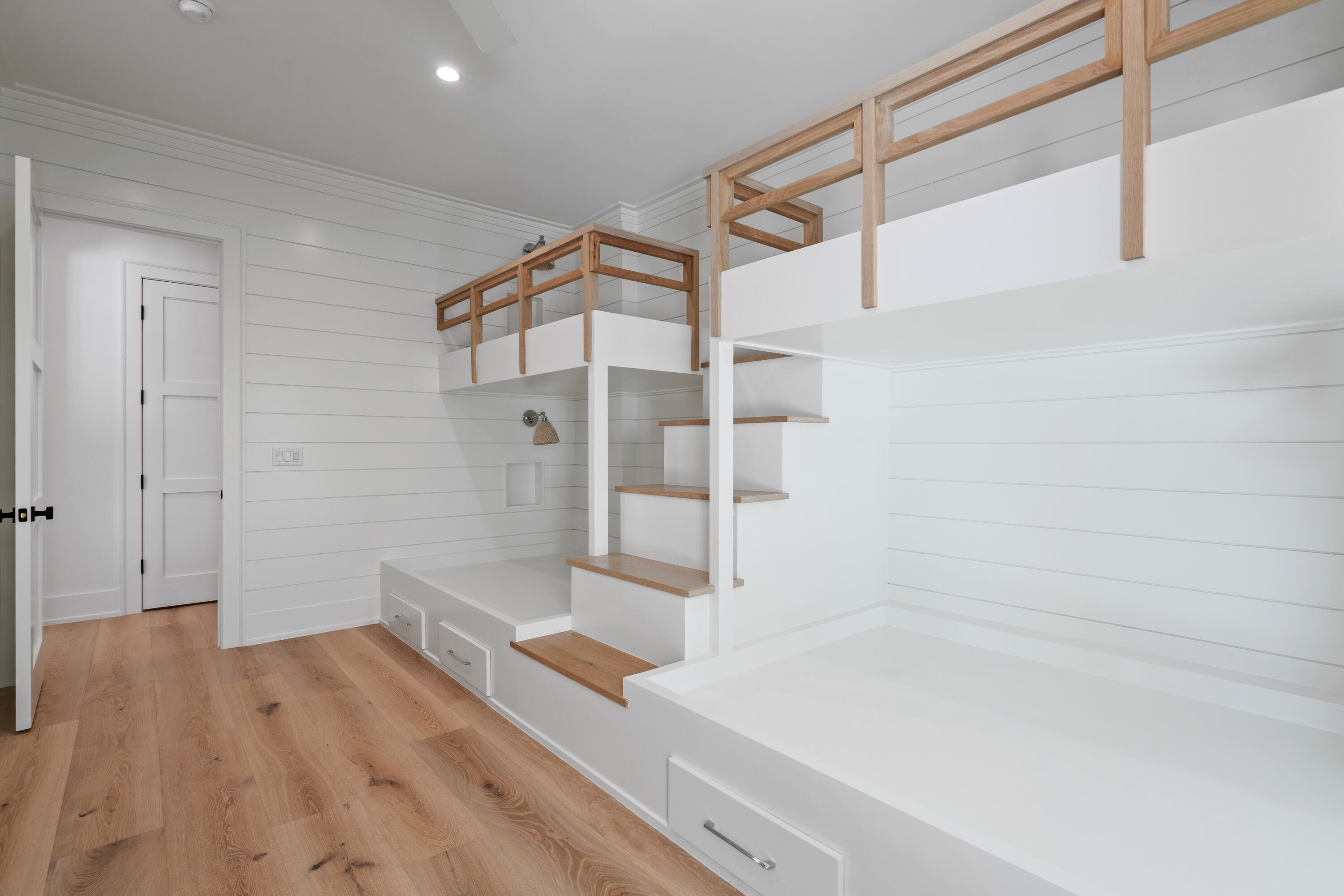 SEAGROVE 5TH ADDN - Residential