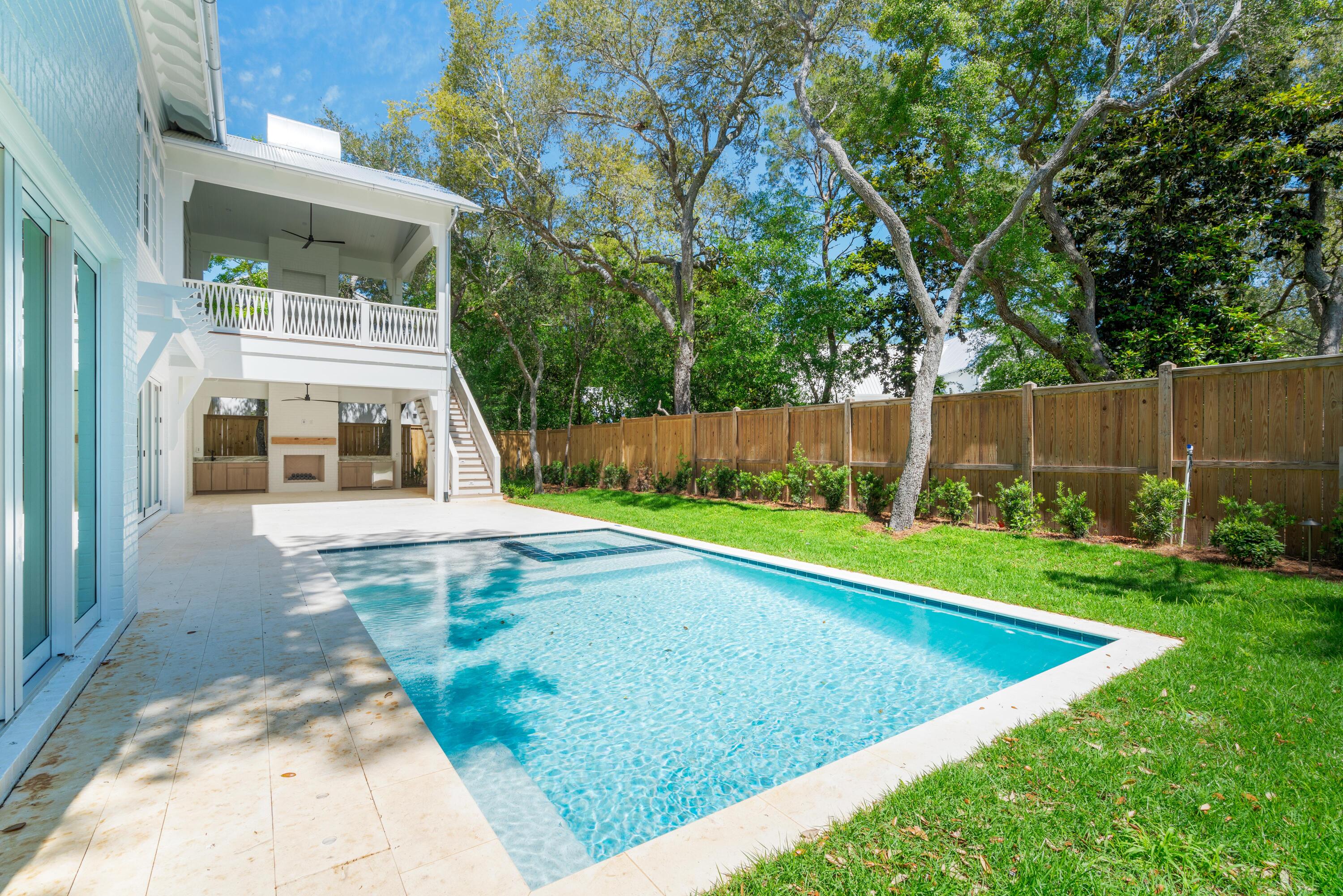 SEAGROVE 5TH ADDN - Residential