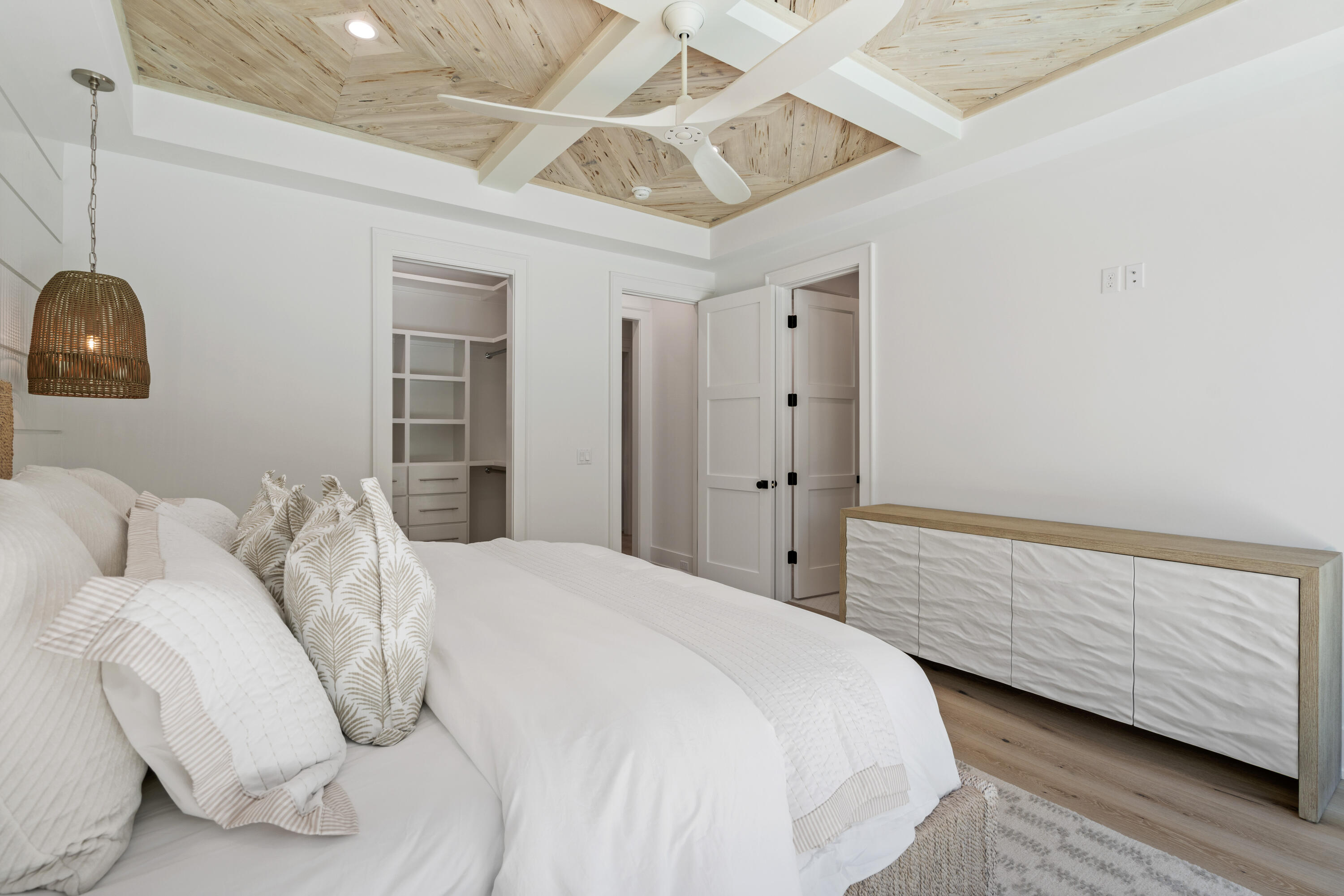 SEAGROVE 5TH ADDN - Residential