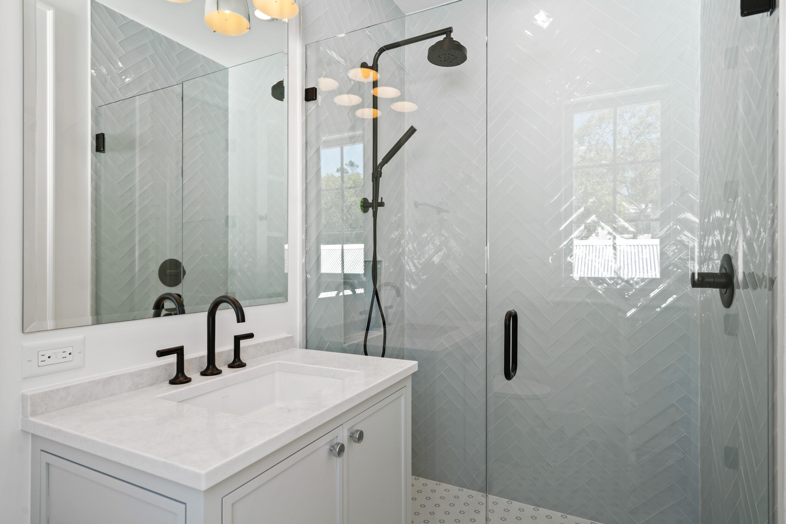 SEAGROVE 5TH ADDN - Residential