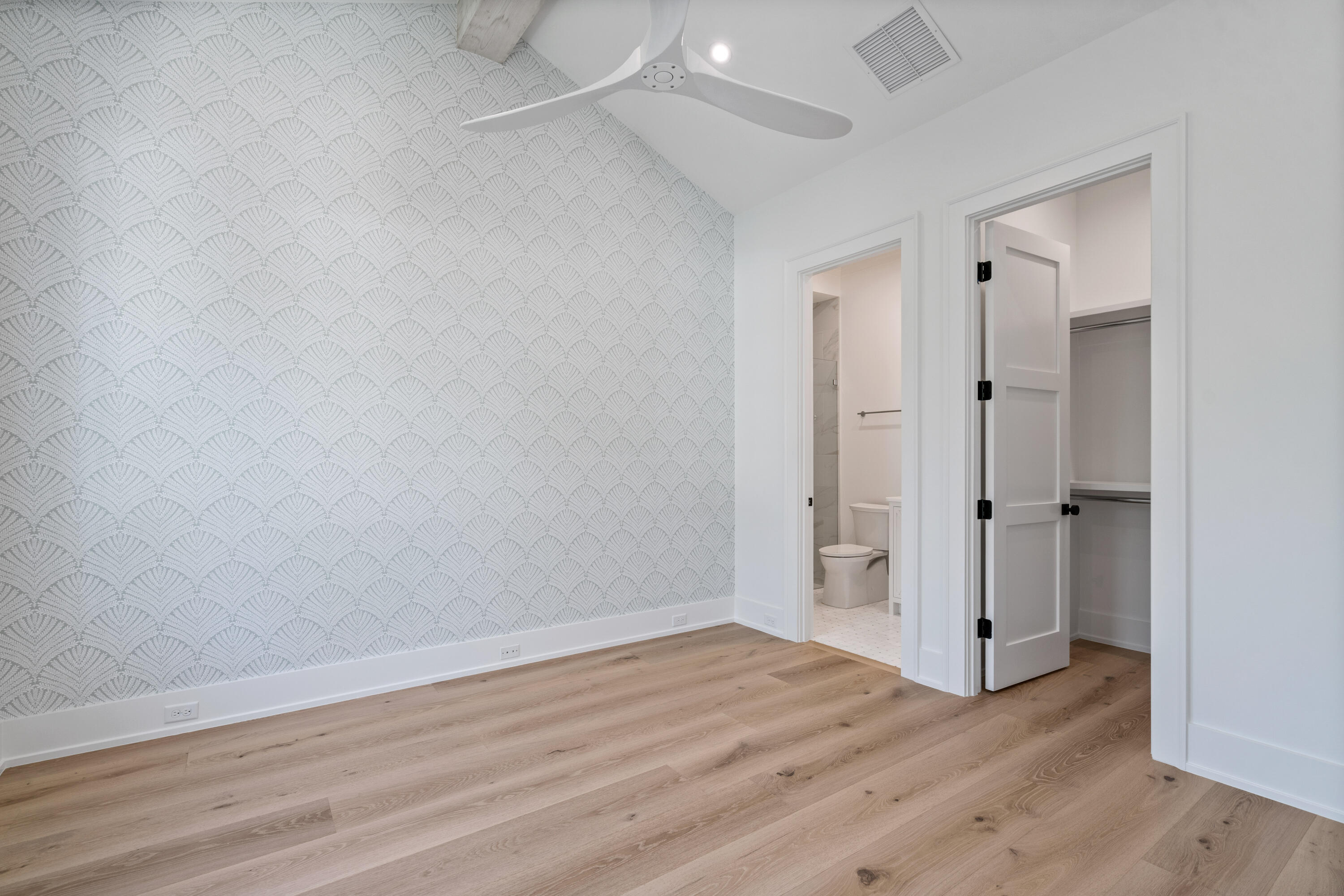 SEAGROVE 5TH ADDN - Residential