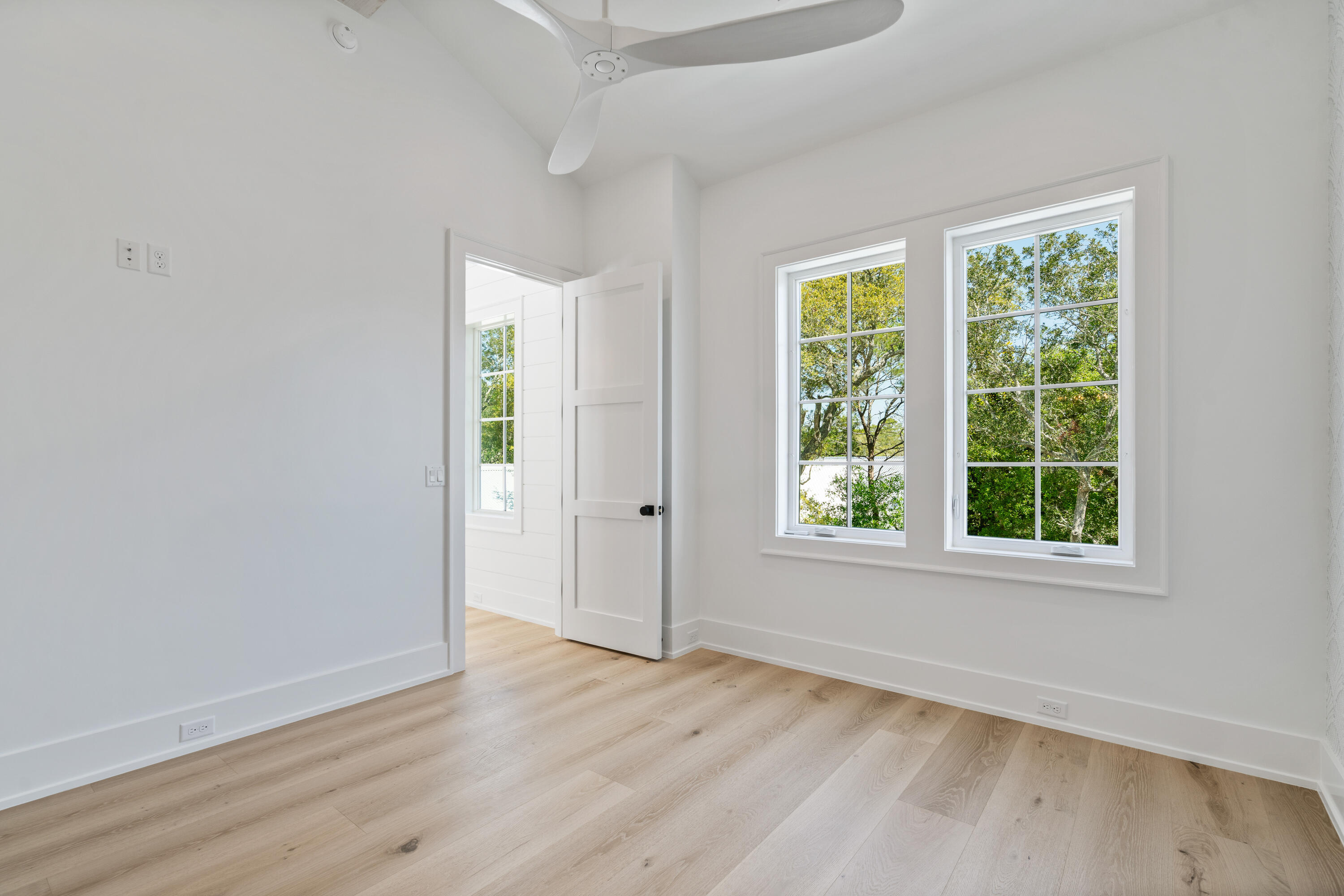 SEAGROVE 5TH ADDN - Residential