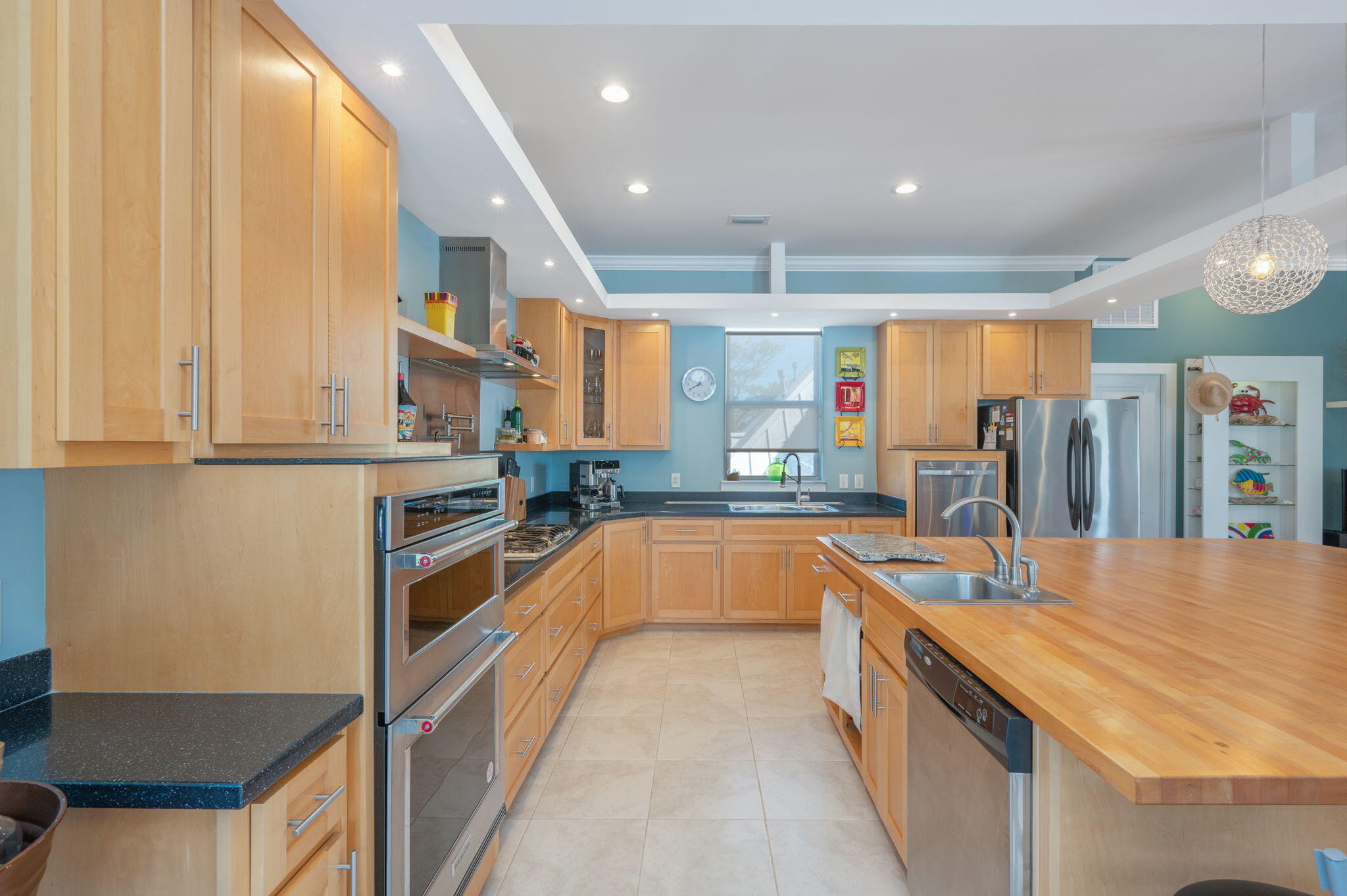 MARAVILLA COTTAGES - Residential
