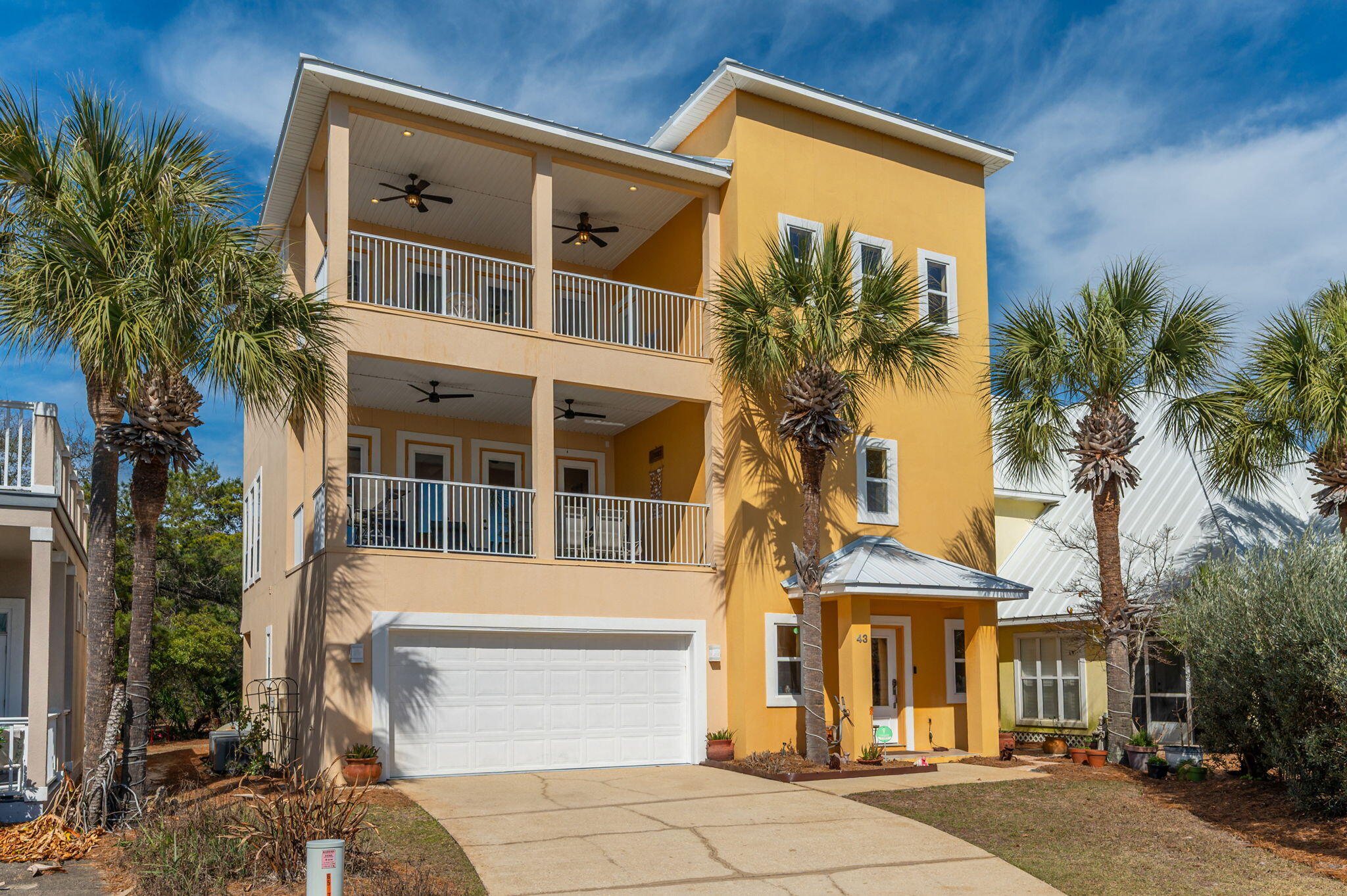 MARAVILLA COTTAGES - Residential
