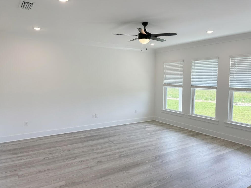 HOUSTON PLACE - Residential