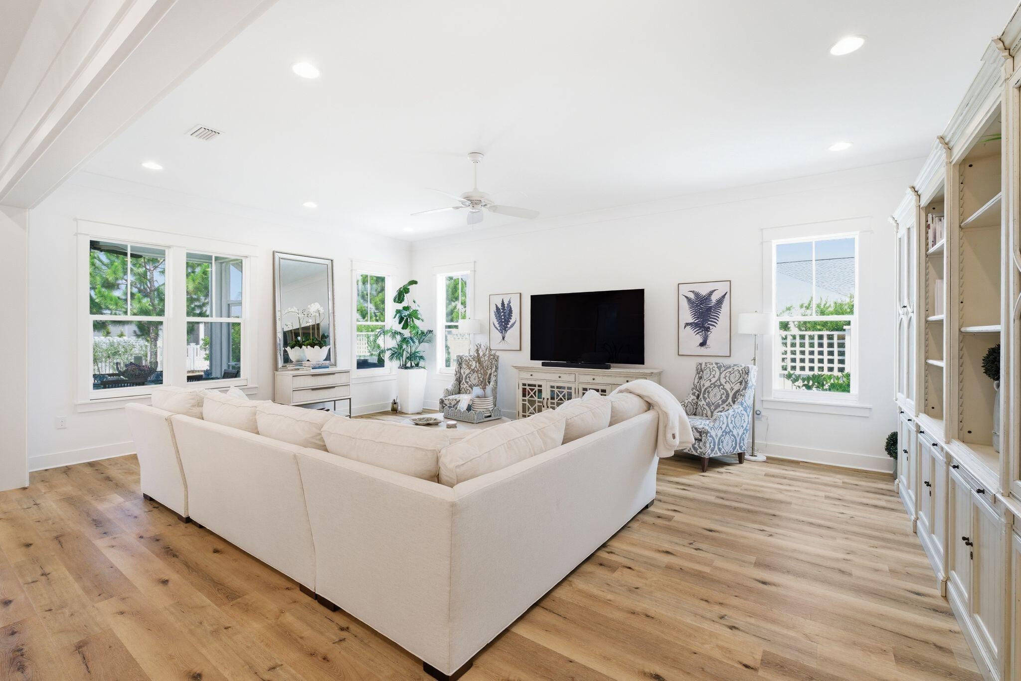 WATERSOUND ORIGINS - Residential