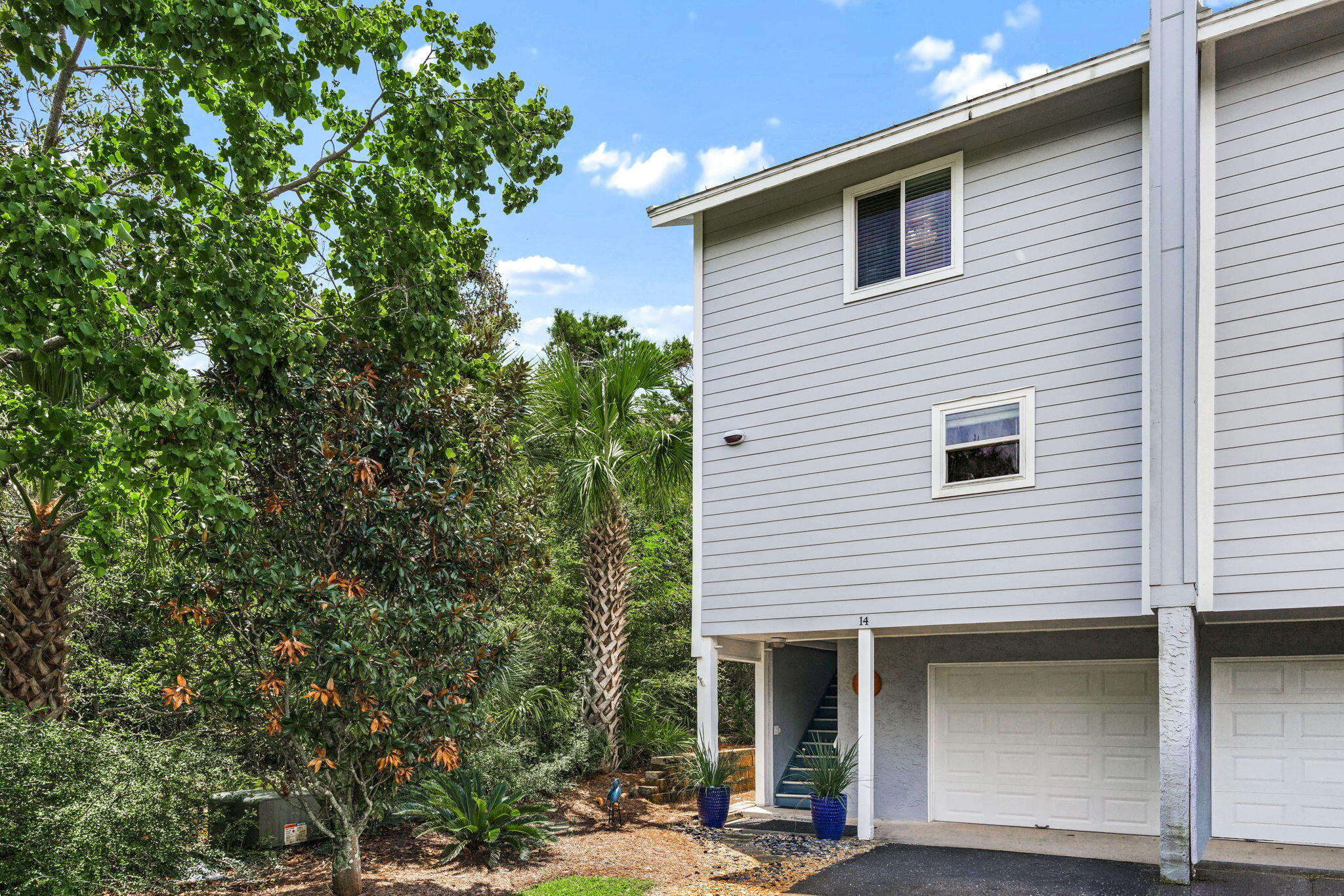 SEA BLUFF CONDO PH 3 - Residential