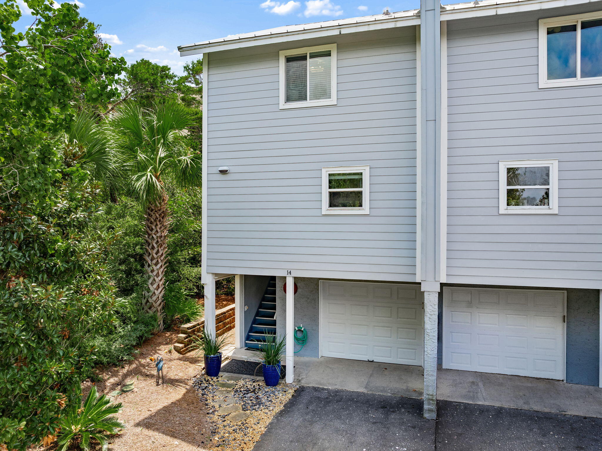 SEA BLUFF CONDO PH 3 - Residential