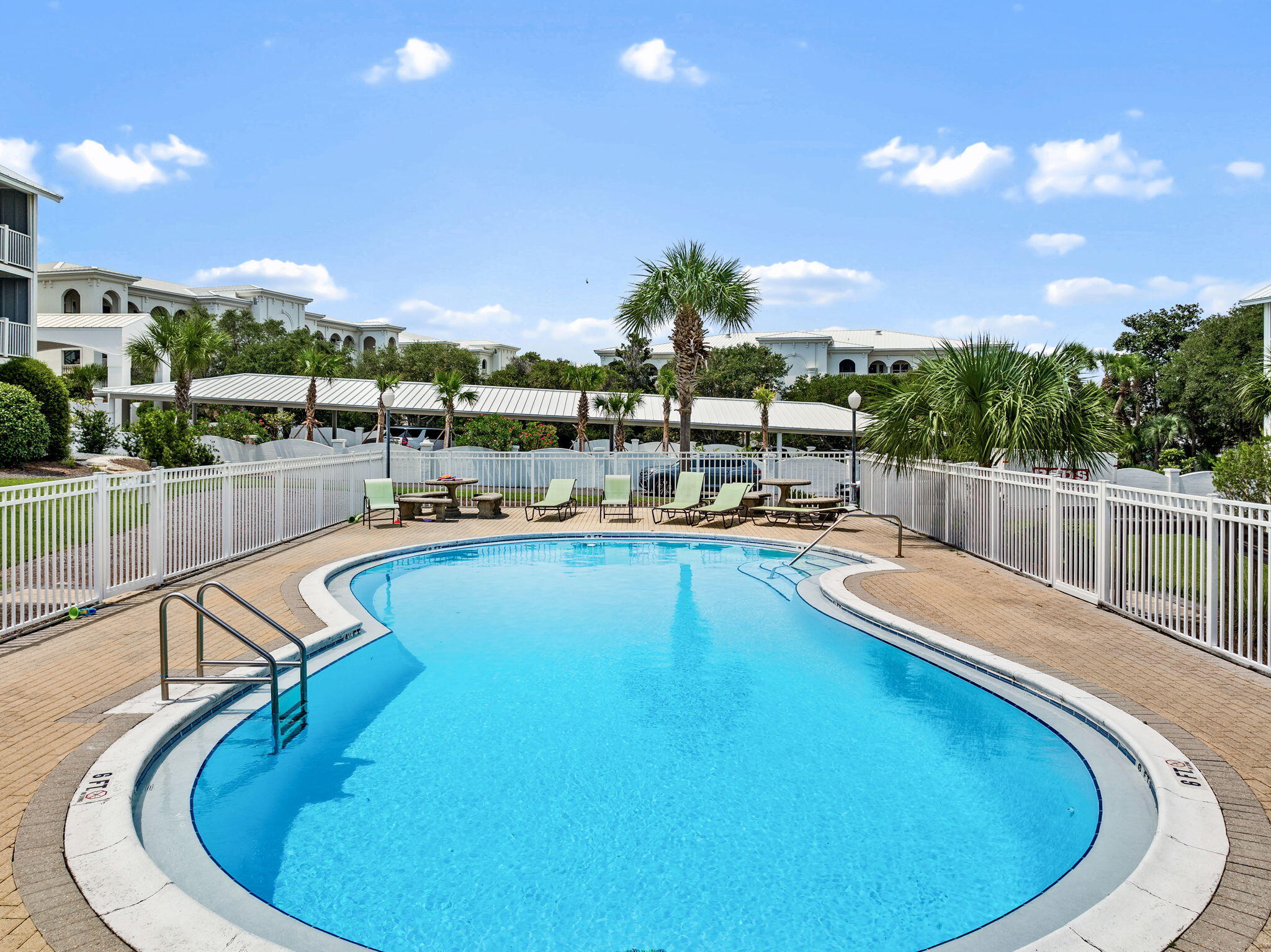 SEA BLUFF CONDO PH 3 - Residential