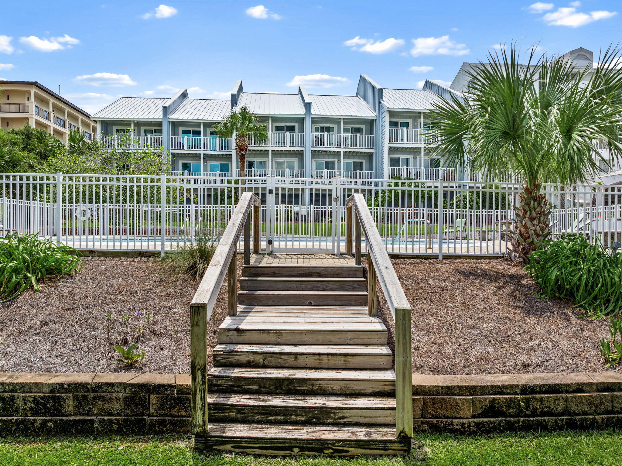 SEA BLUFF CONDO PH 3 - Residential