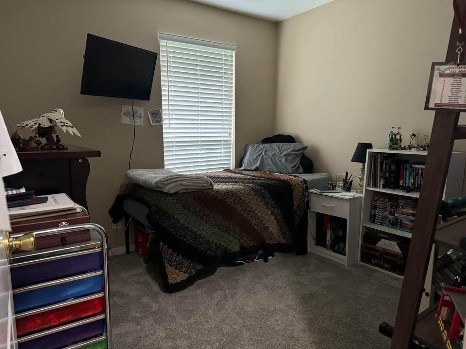 OAKLAND ADDN AMENDED LOT 13 BLK 33 - Residential Lease