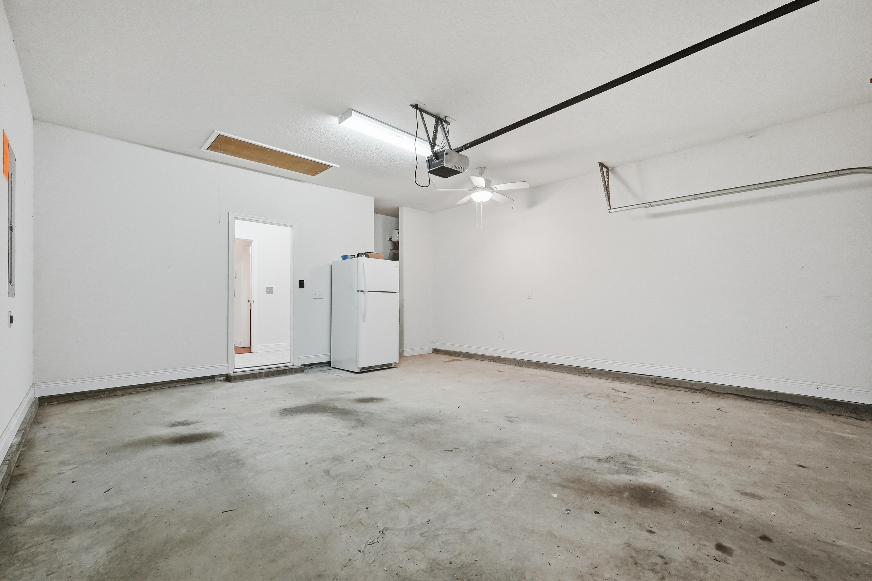LAGRANGE LANDING - Residential